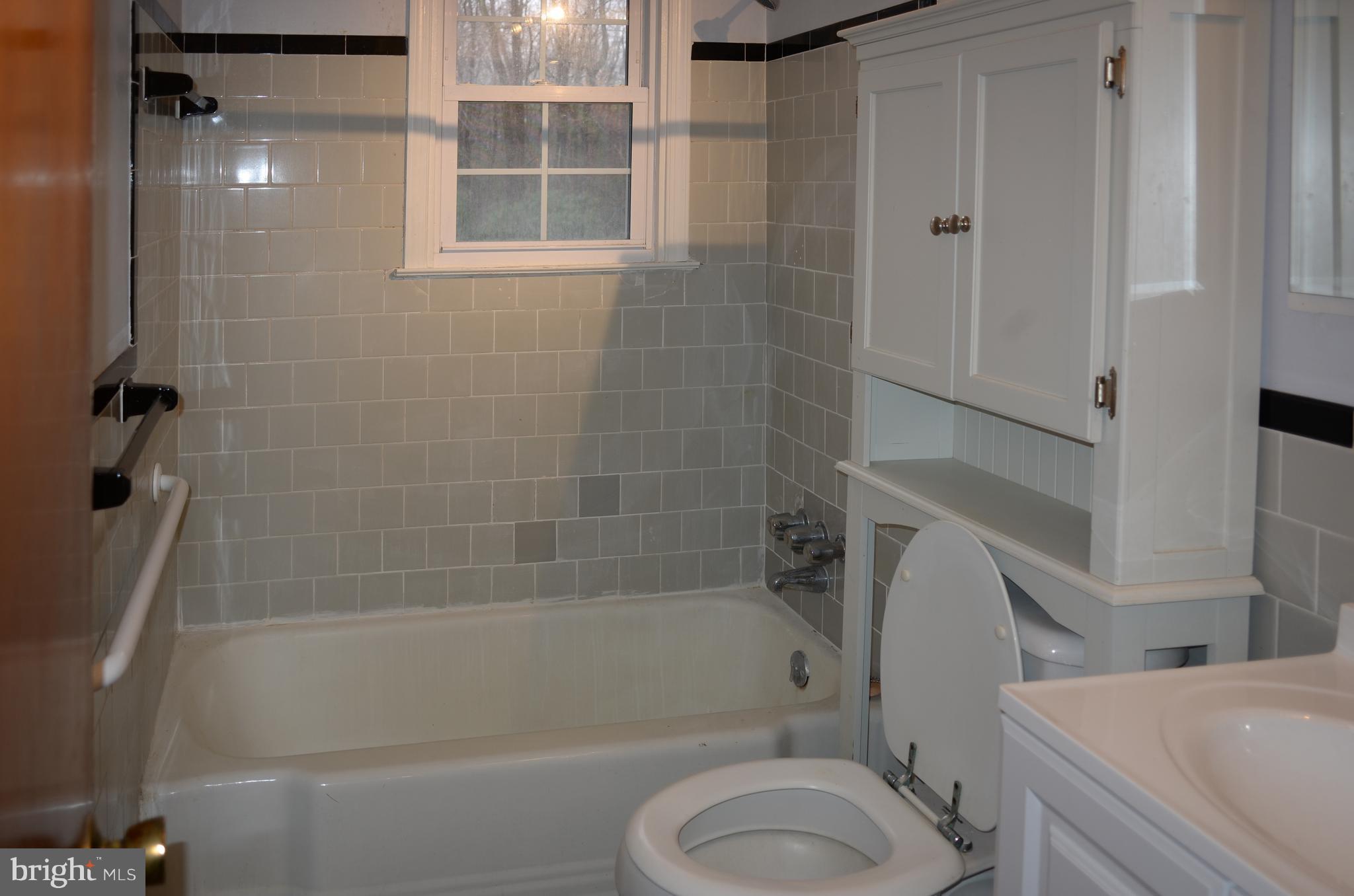 POTOMAC WOODS IND HEAD - Residential