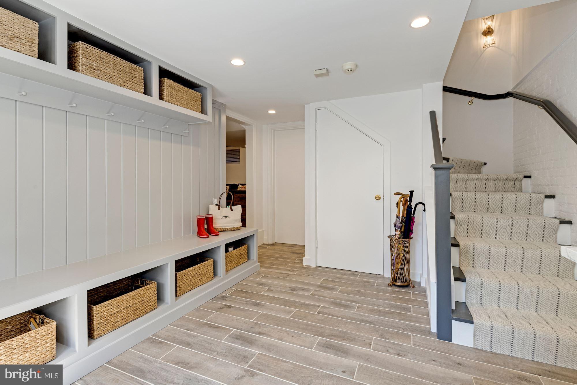 WESLEY HEIGHTS - Residential