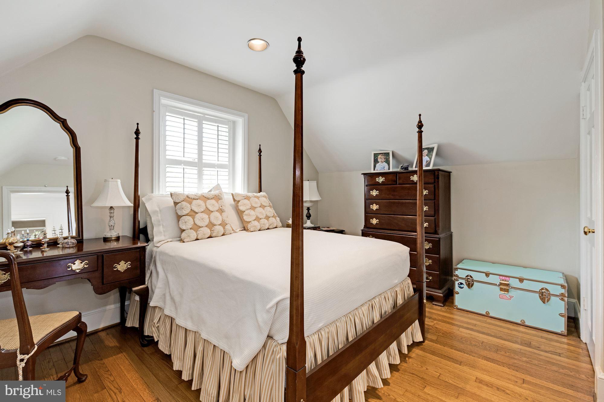 WESLEY HEIGHTS - Residential
