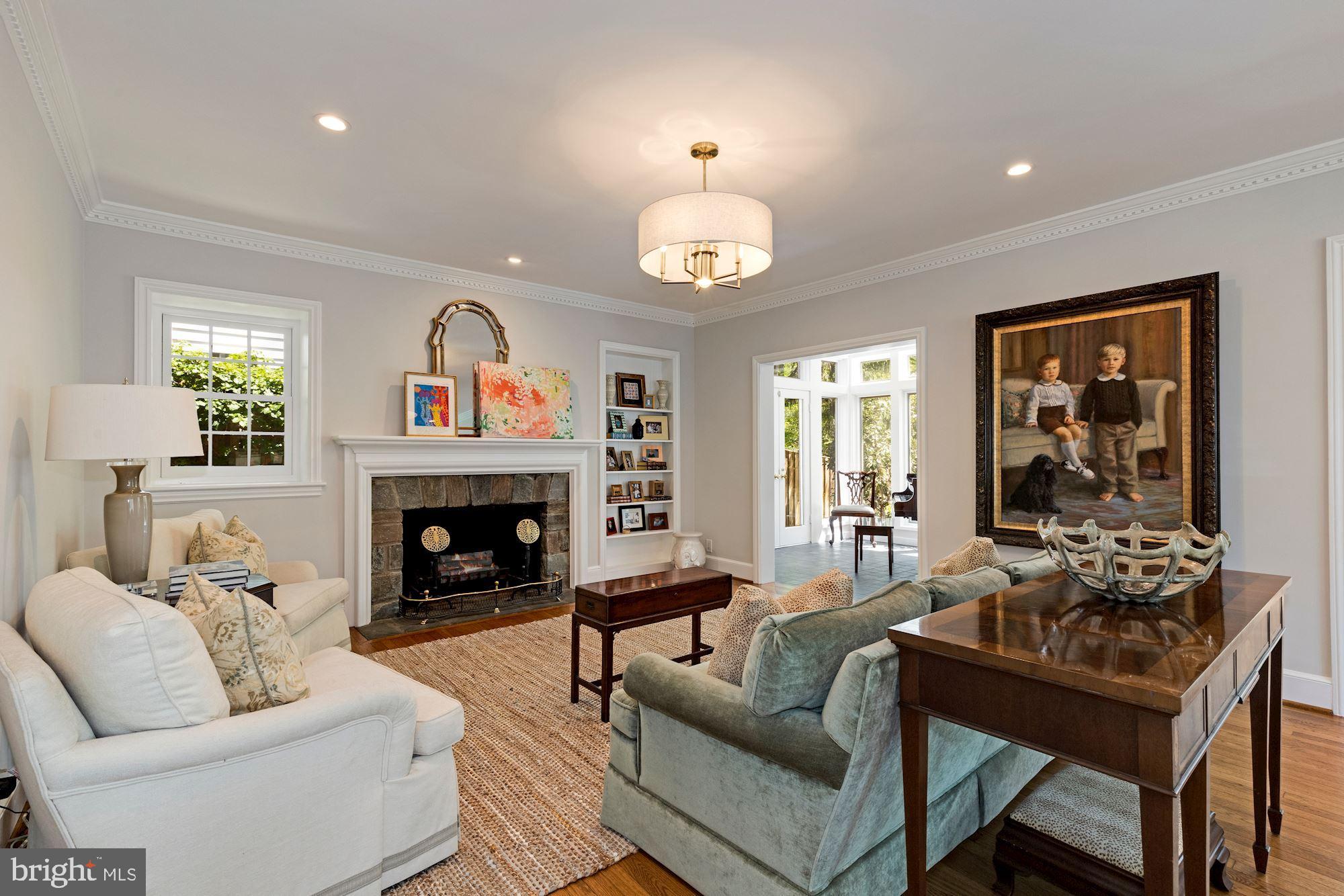 WESLEY HEIGHTS - Residential