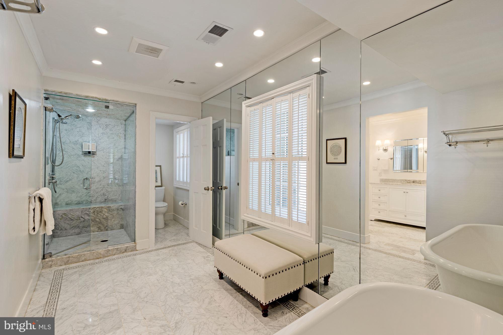 WESLEY HEIGHTS - Residential