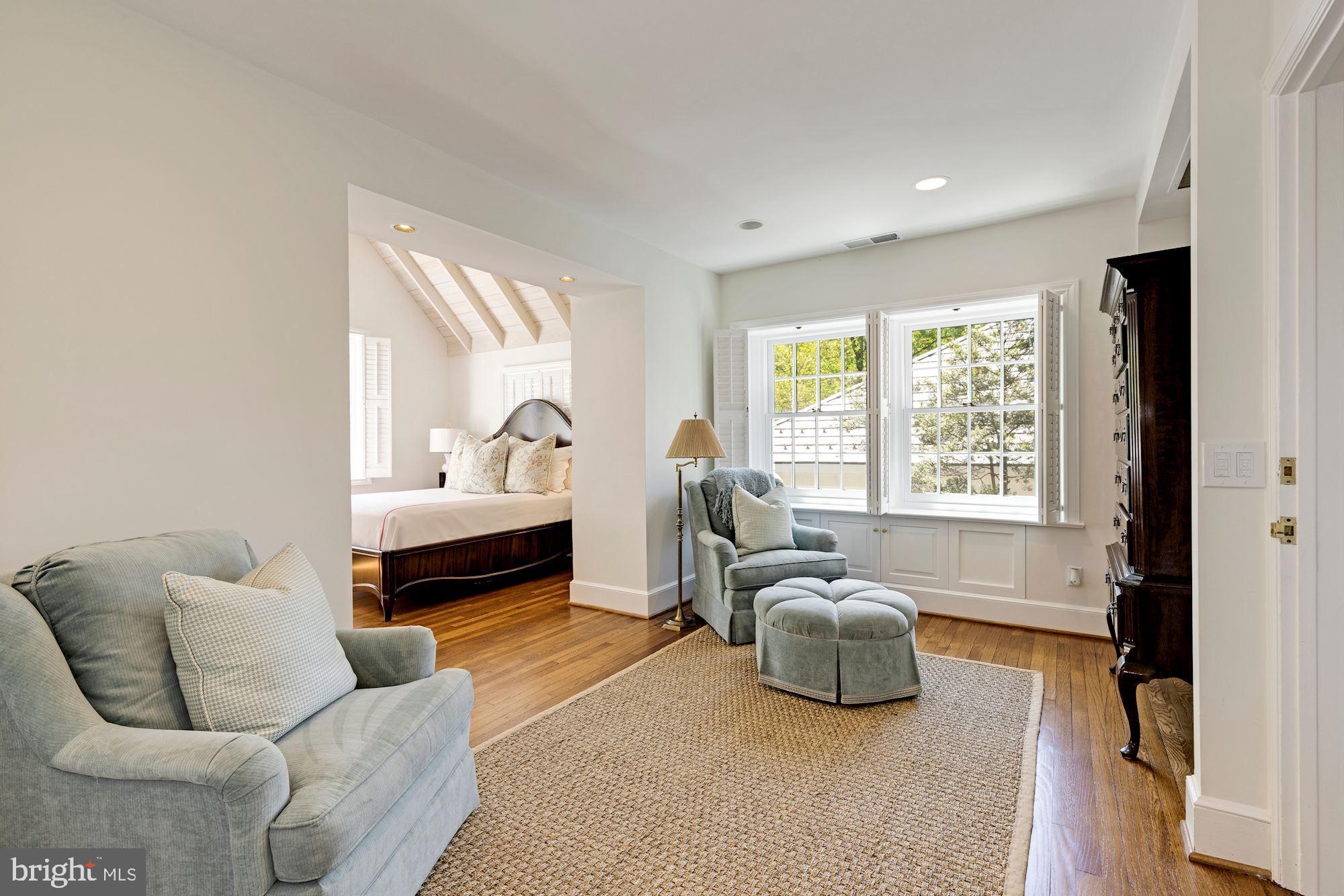 WESLEY HEIGHTS - Residential