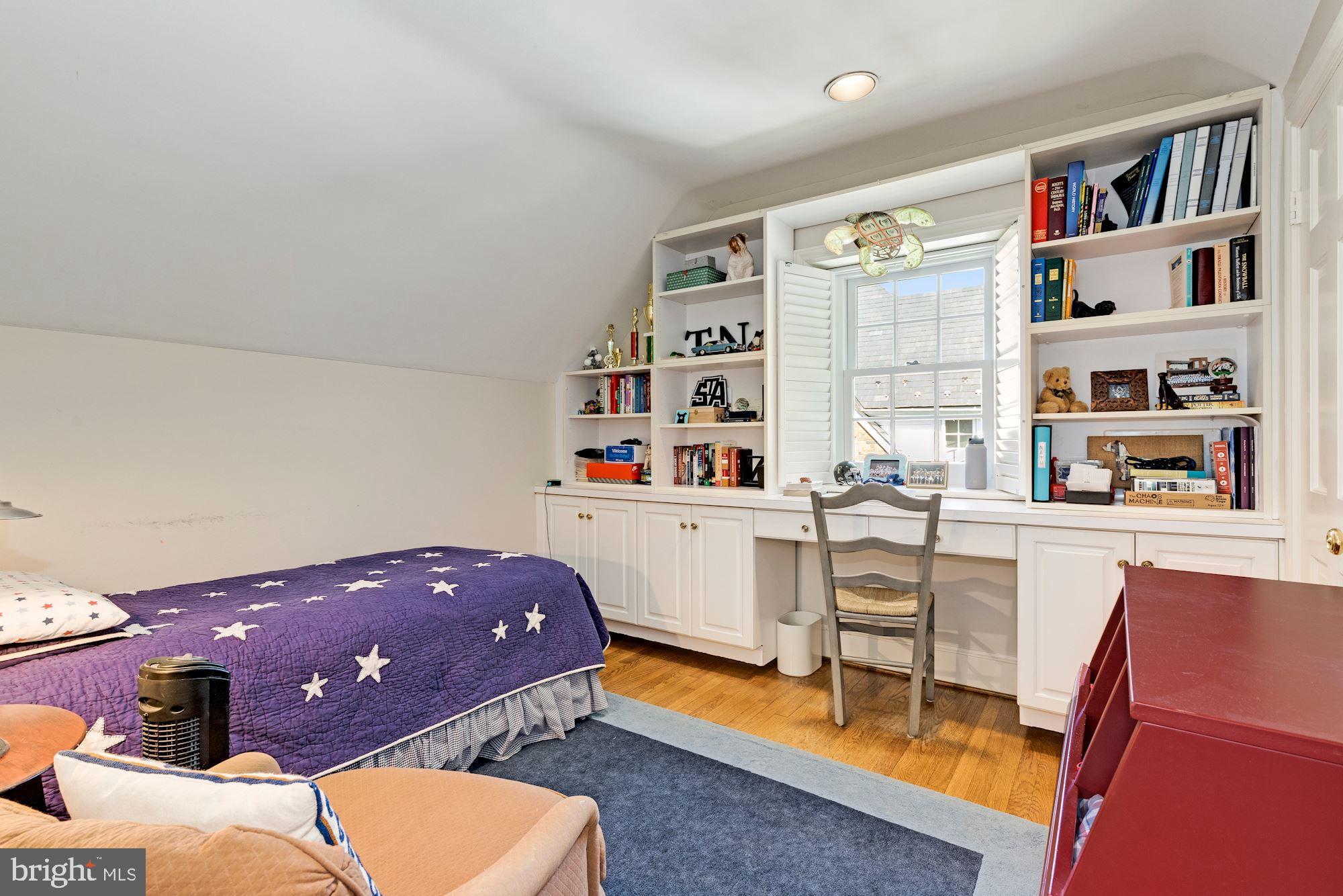 WESLEY HEIGHTS - Residential