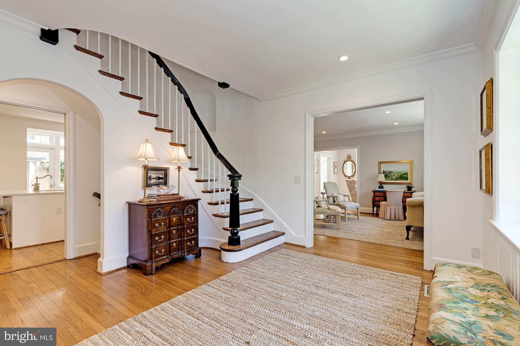 WESLEY HEIGHTS - Residential