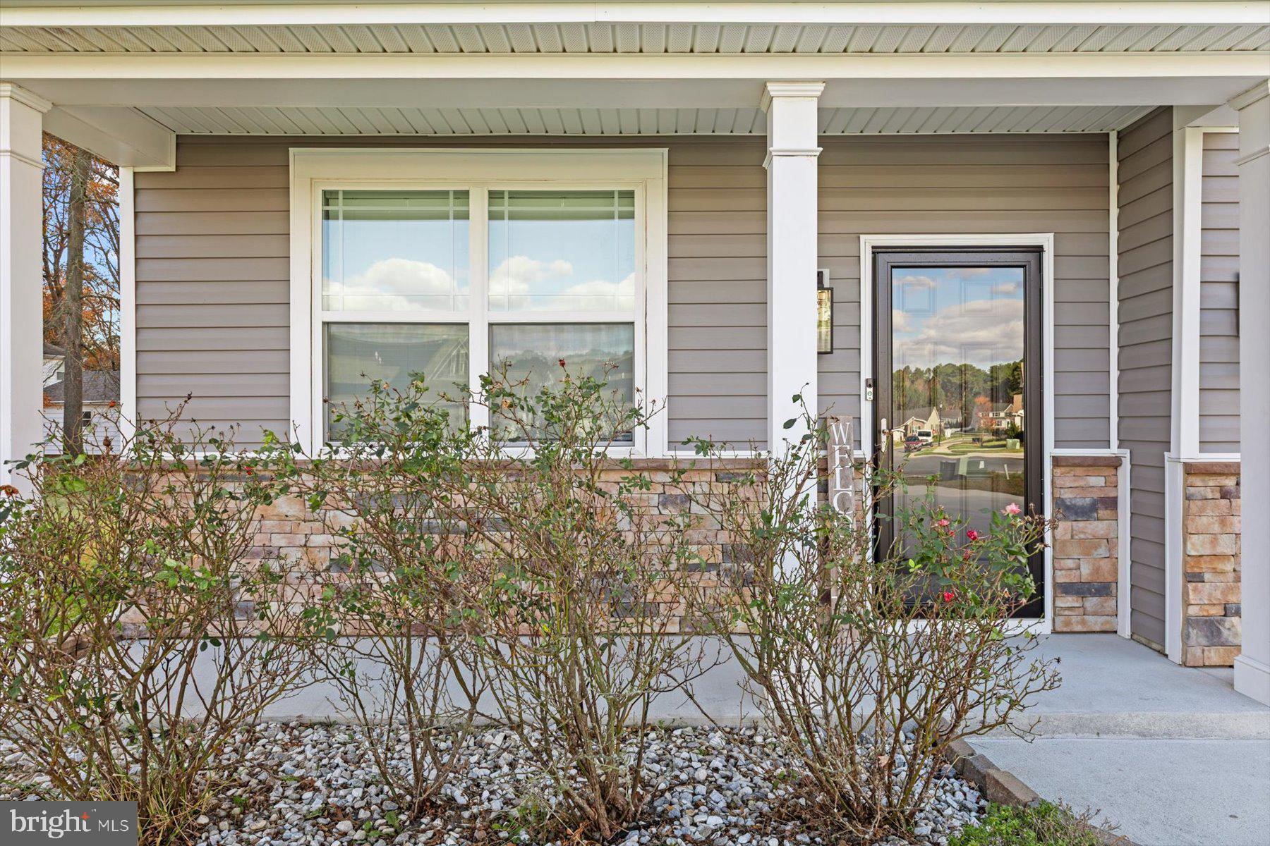 HUNTER'S CREST - Residential