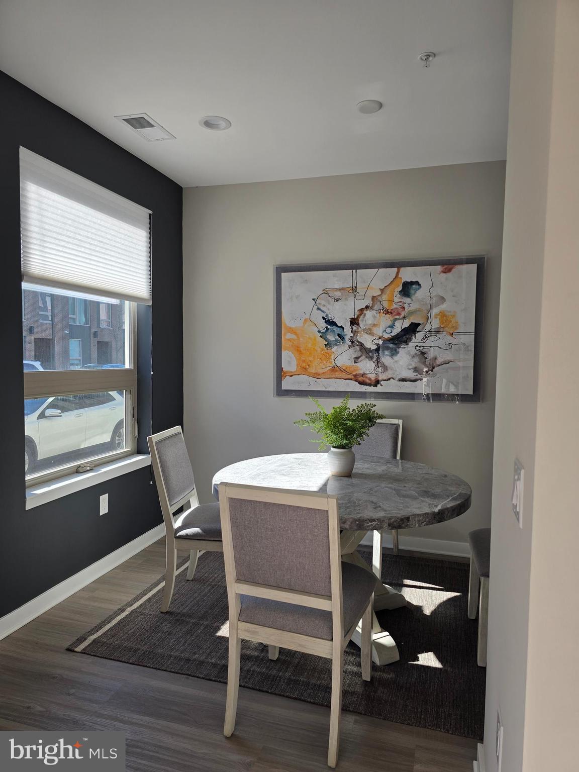 NORTHBANK - Residential