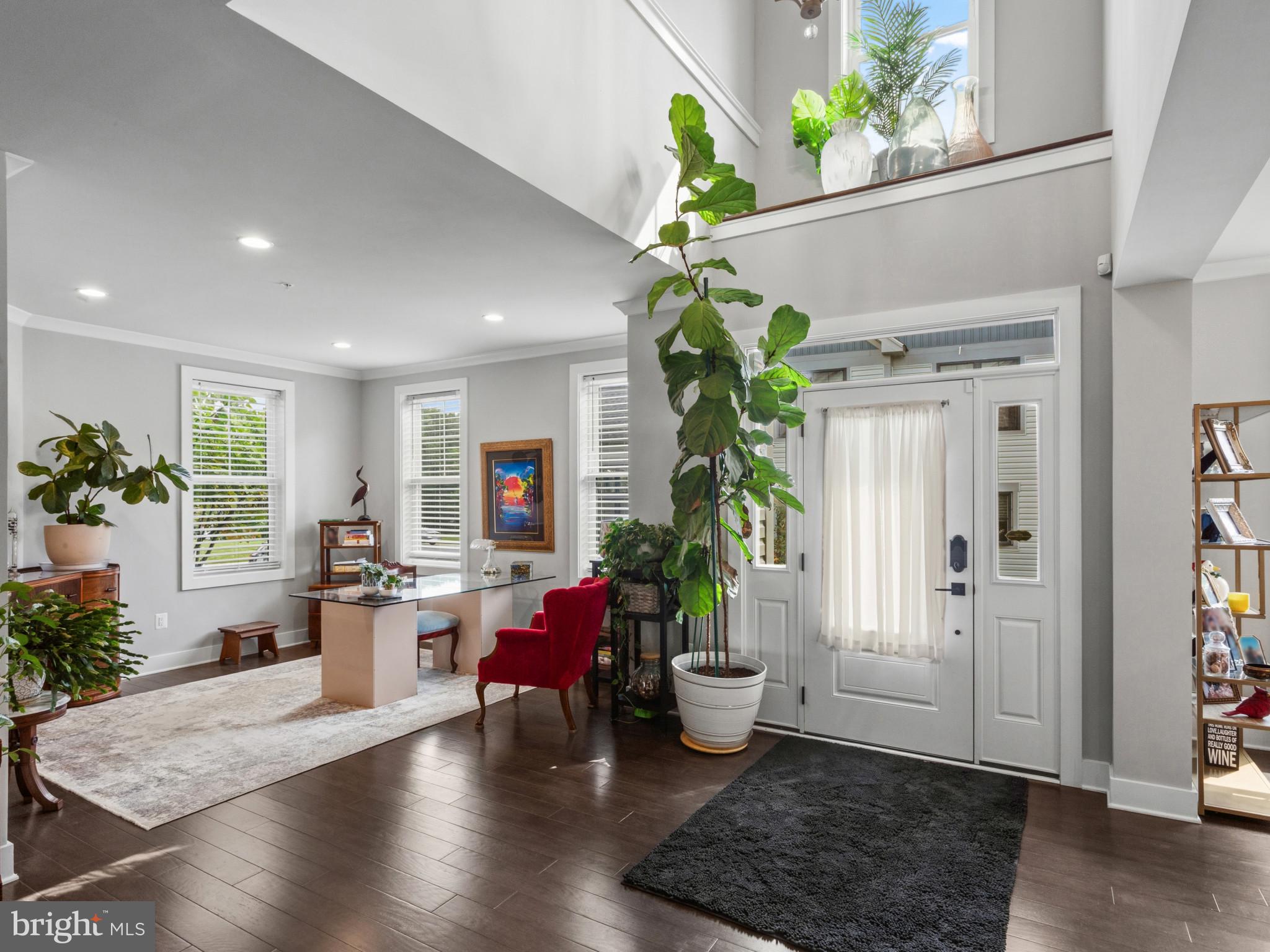 MIKLASZ PROPERTY - Residential