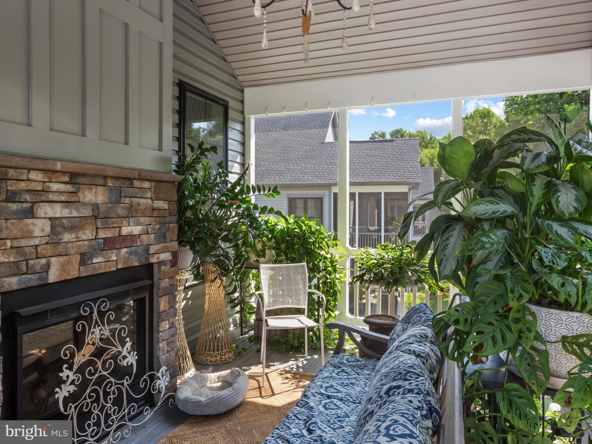 MIKLASZ PROPERTY - Residential