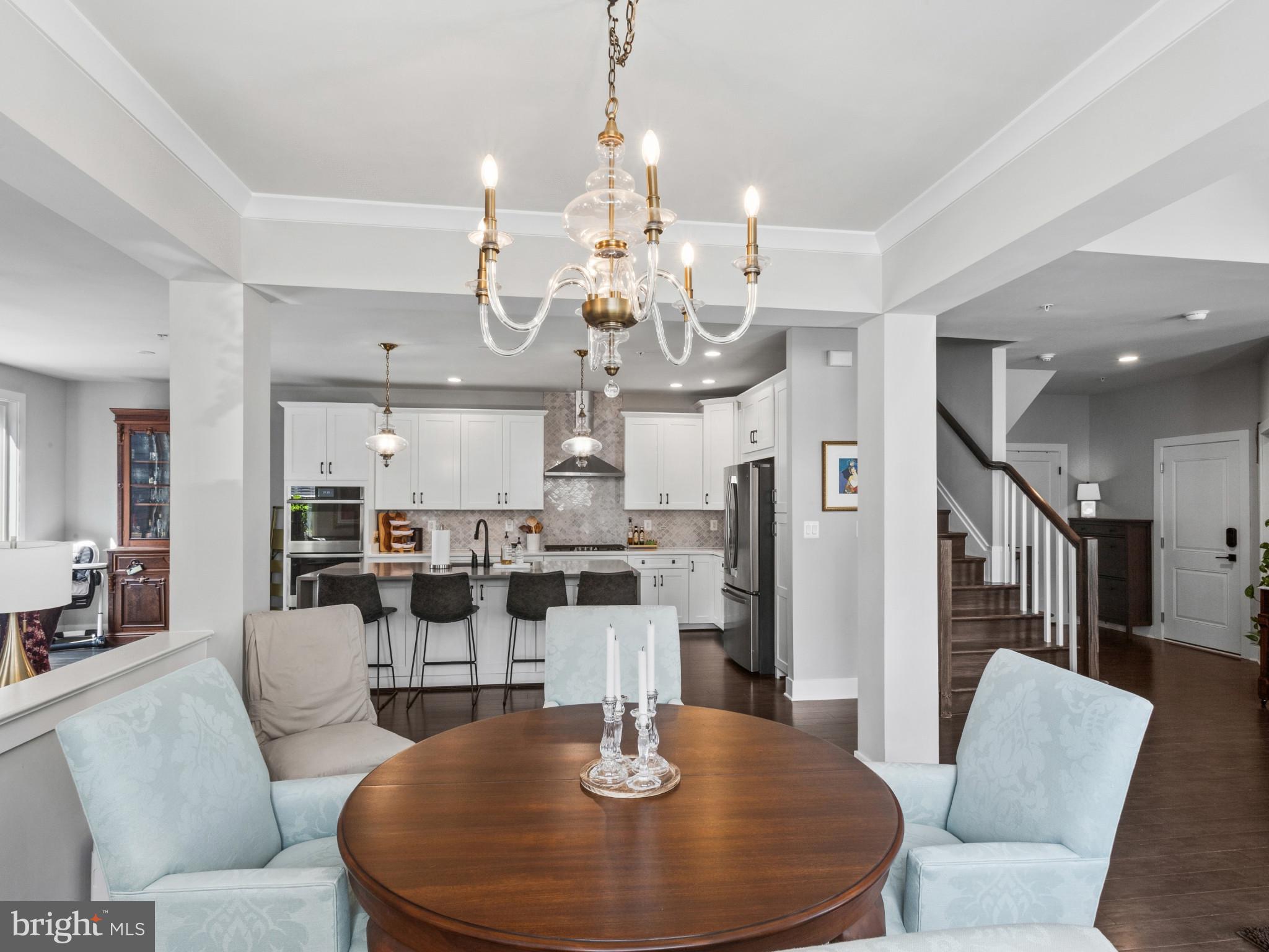 MIKLASZ PROPERTY - Residential