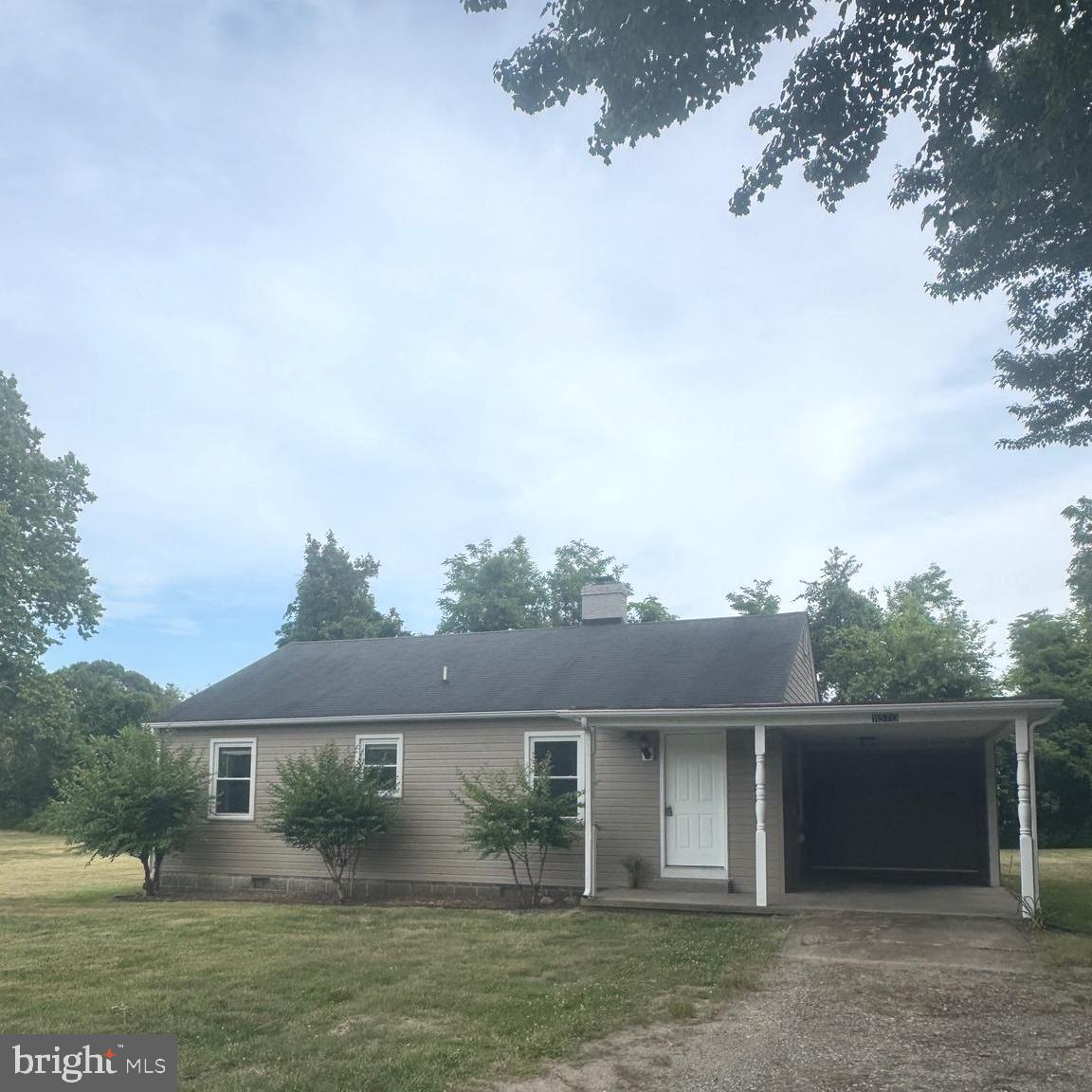 Highly sought after area in King George's Golden Triangle, close to restaurants, schools, the YMCA and courthouse area - right between Route 3  & 301!Perfect location for your home or business!
This 3 bedroom ranch with level yard and carport is freshly painted! Easy room to expand/add equity with the easy to enclose carport!
Off the kitchen is another room which could be an office or dining room/hobby room or home school room!
It's hard to find a house in this great shape in this price range, so don't delay - call today!
Owner is updating  the bathroom.


Property has recently been subdivided and has no current assessment yet.

Property next door is also for sale if you’re looking for multi family opportunity OR home and business adjoining!