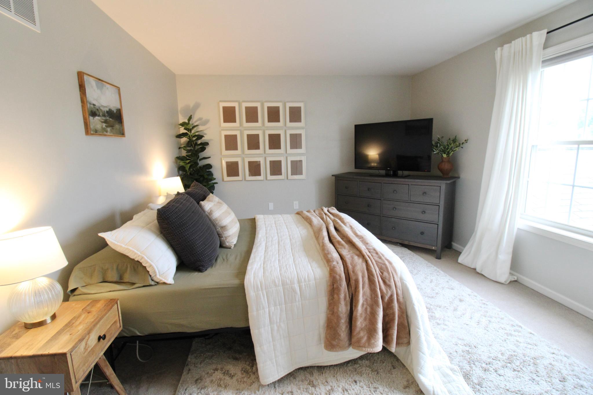 DEERFIELD - Residential