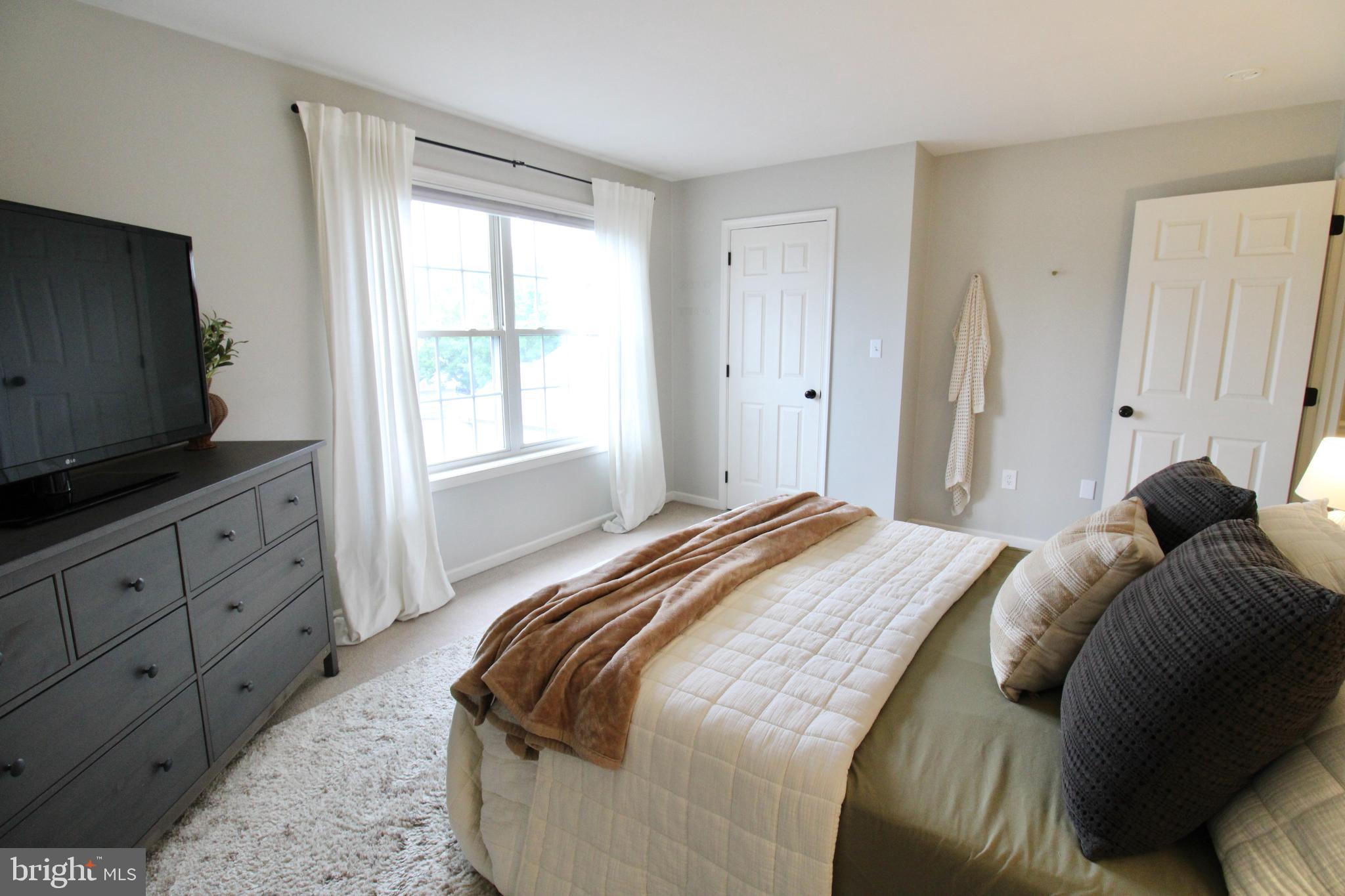 DEERFIELD - Residential