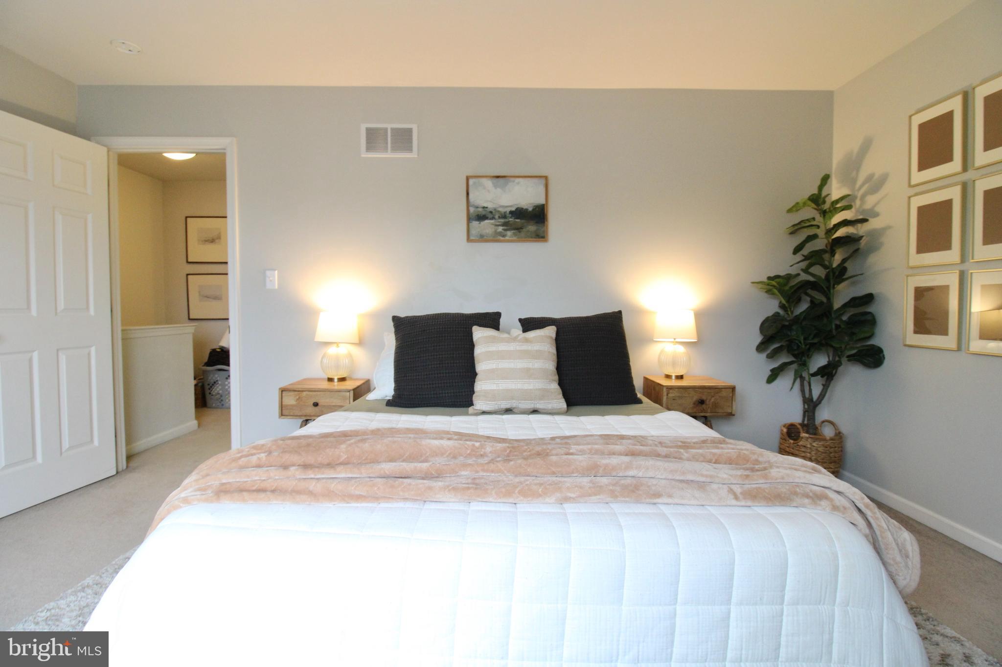 DEERFIELD - Residential