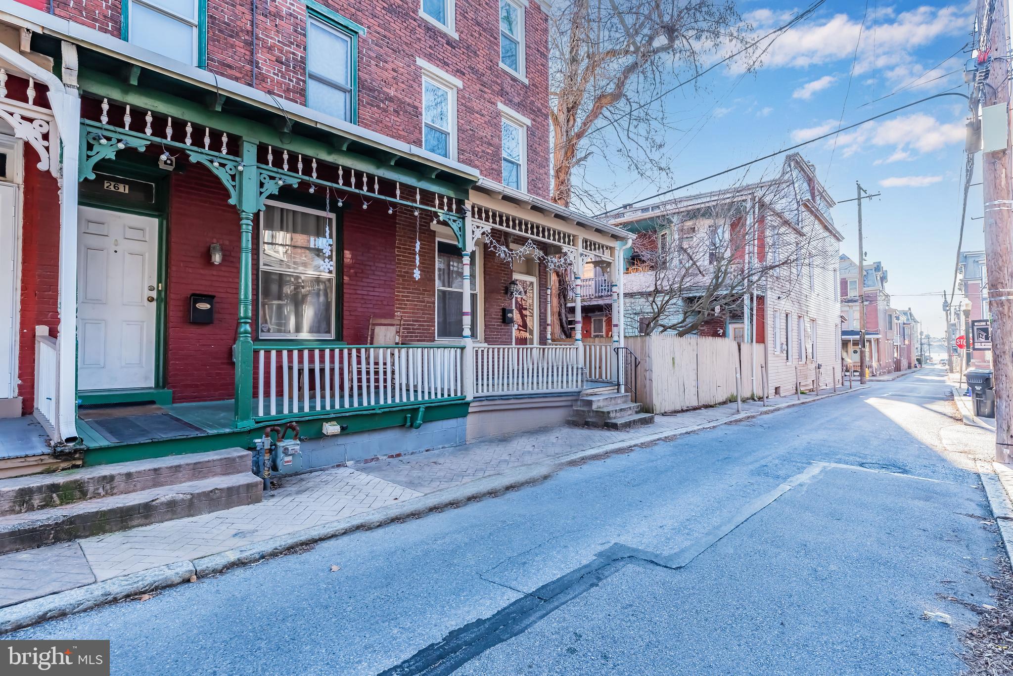 OLDE UPTOWN - Residential