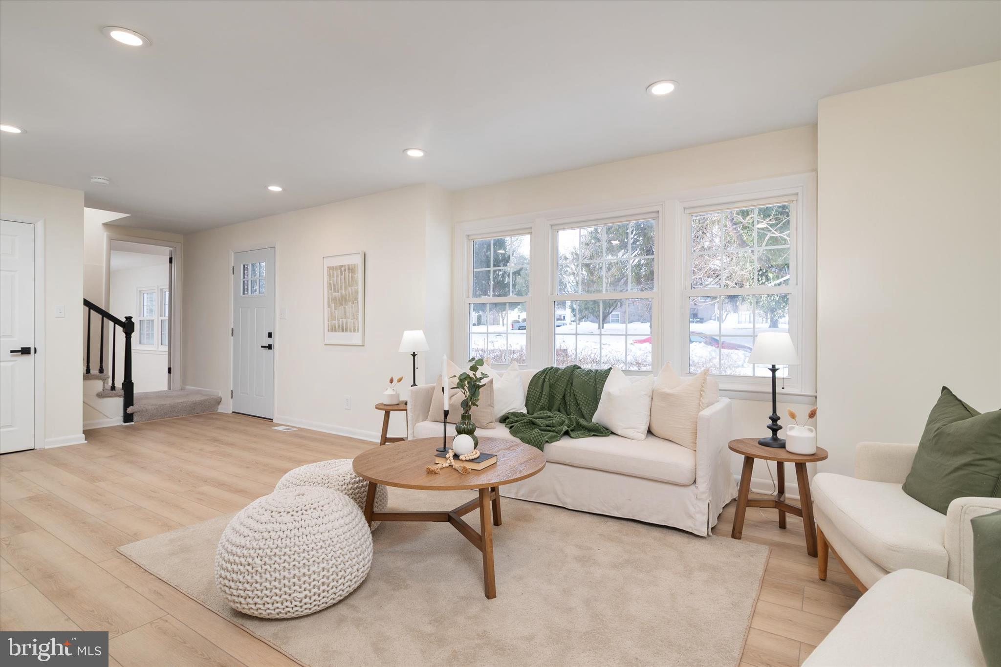 COLONIAL ACRES - Residential