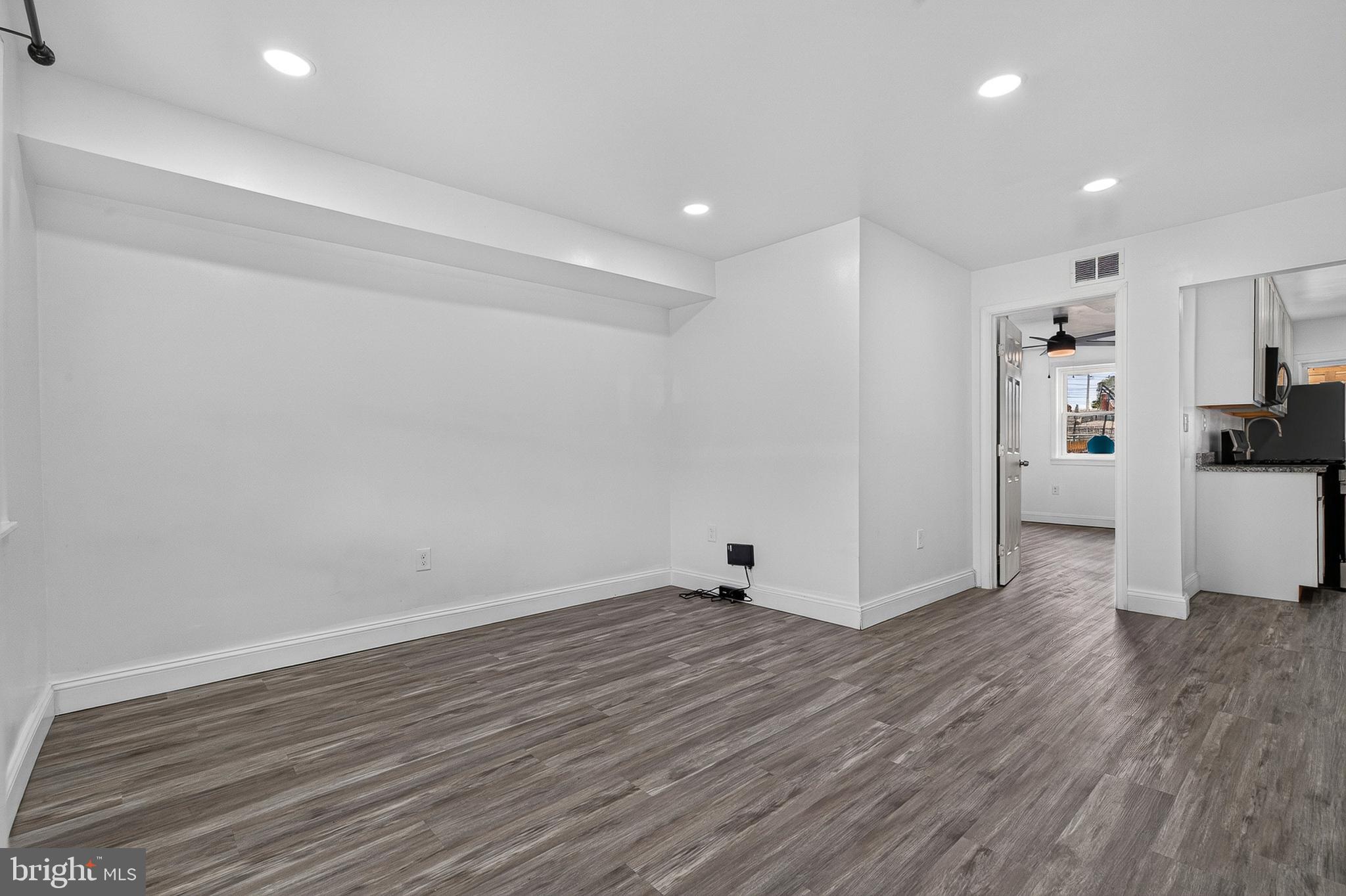 BROOKLYN - Residential