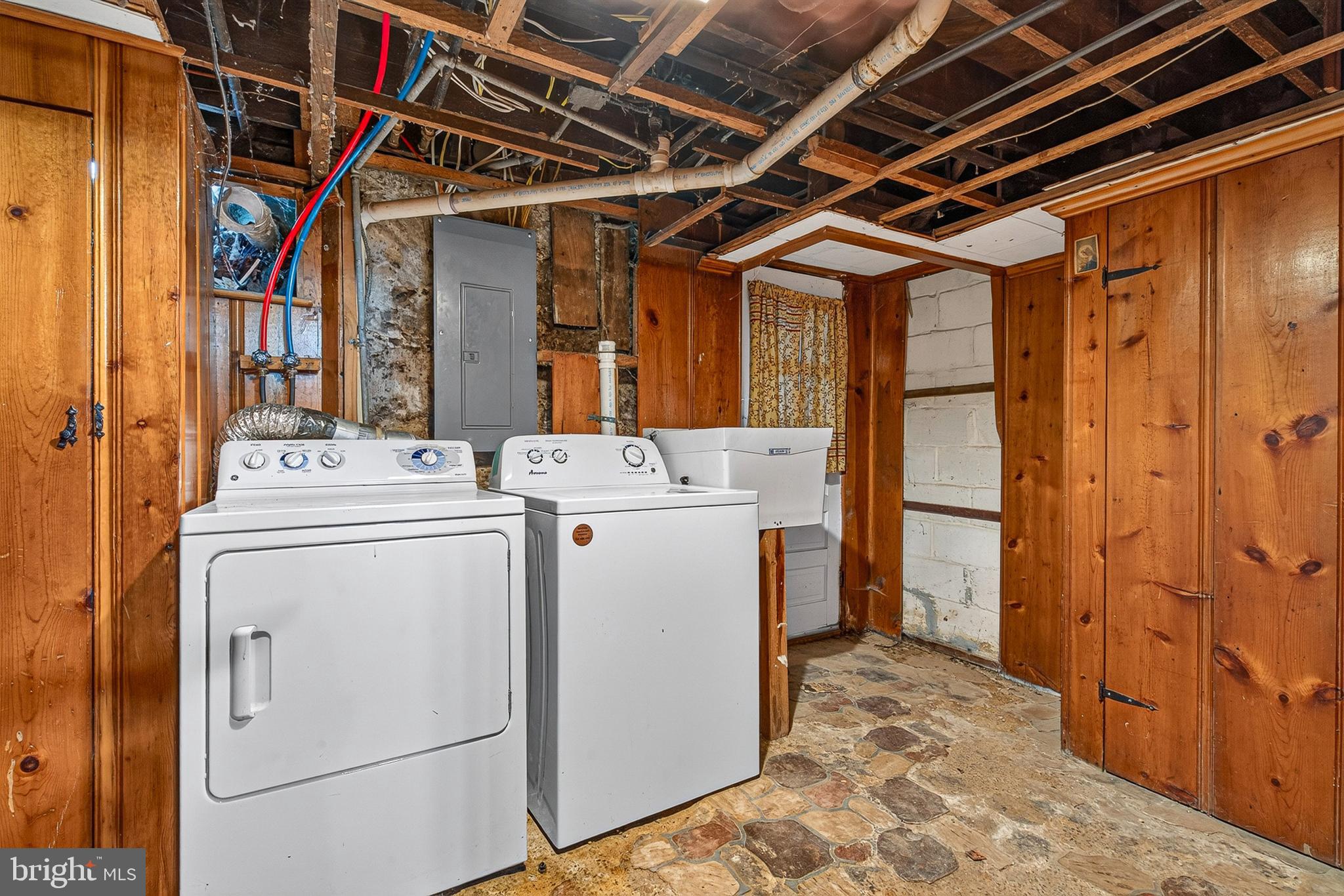 BROOKLYN - Residential