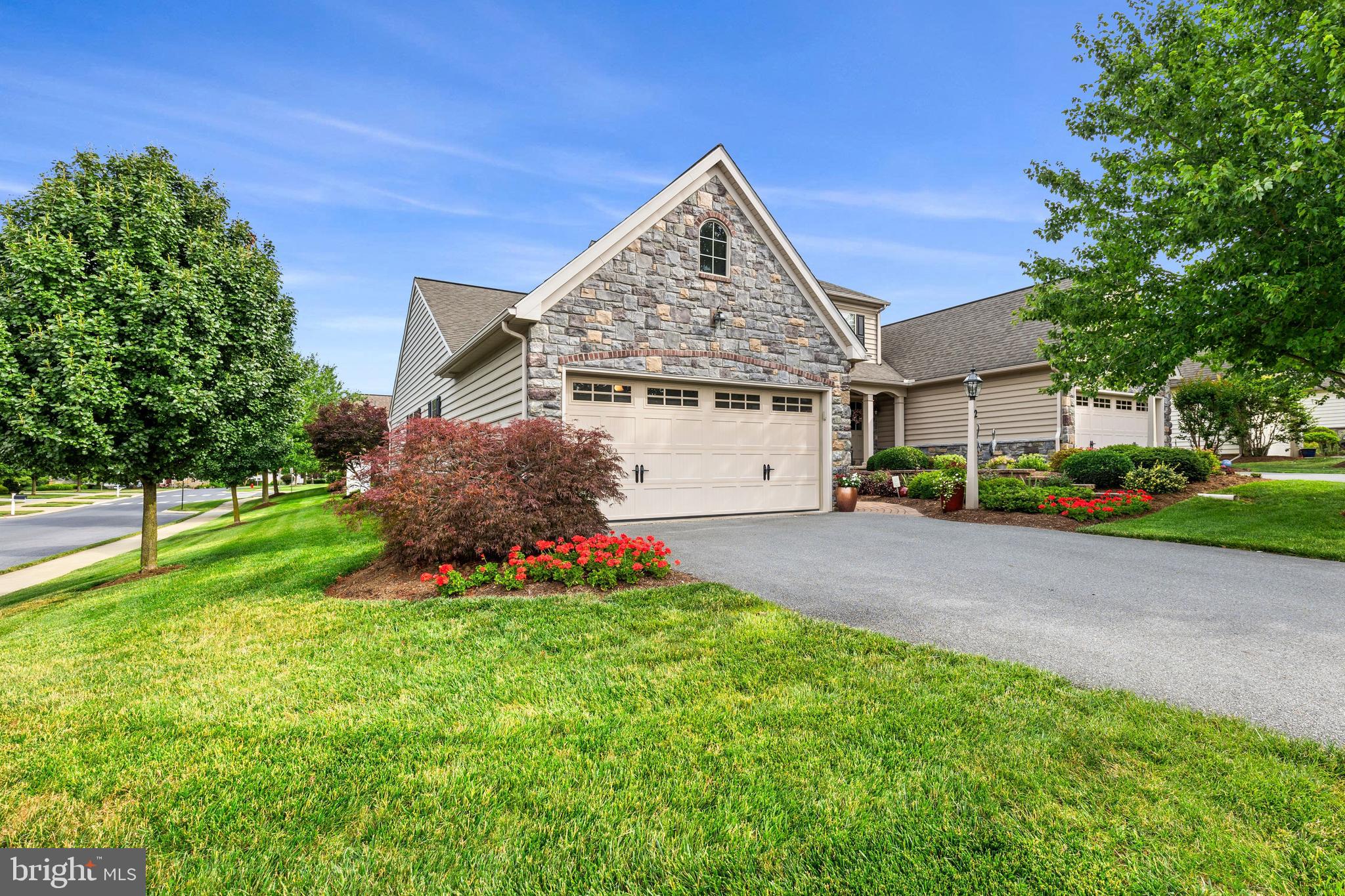 SOUTHERN VILLAGE - Residential