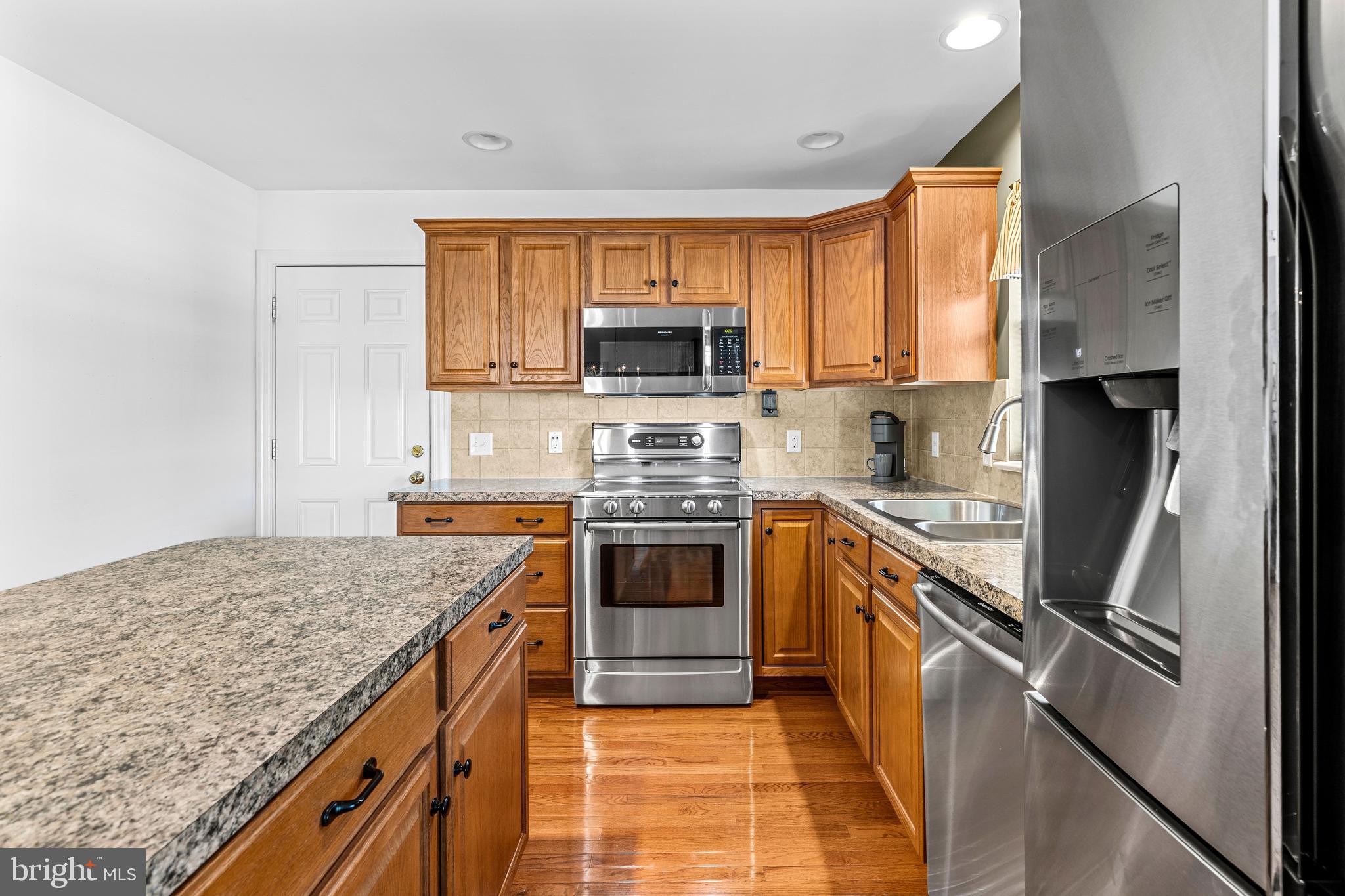 SOUTHERN VILLAGE - Residential