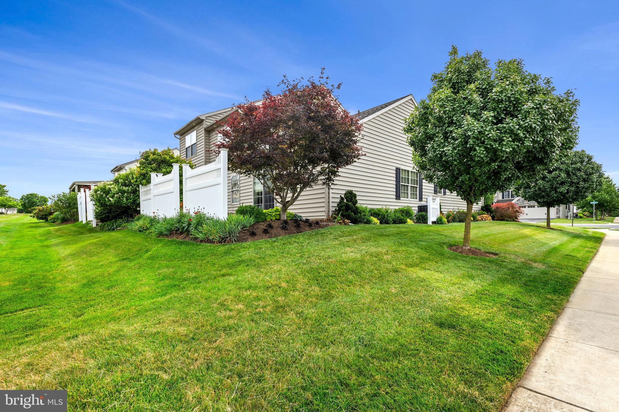 SOUTHERN VILLAGE - Residential
