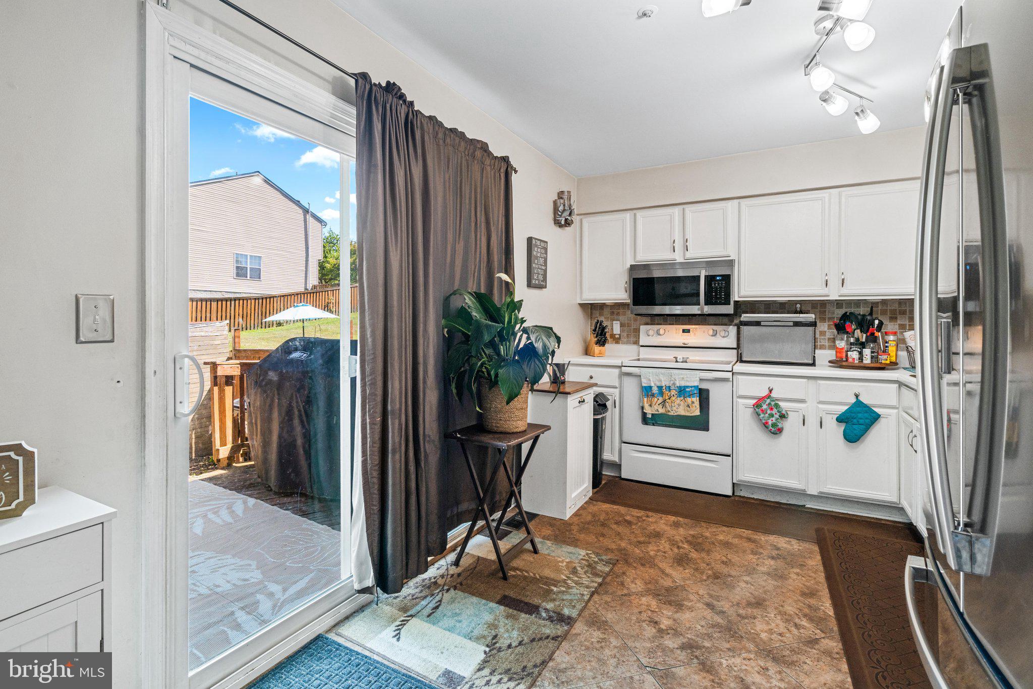 AVONDALE RUN - Residential