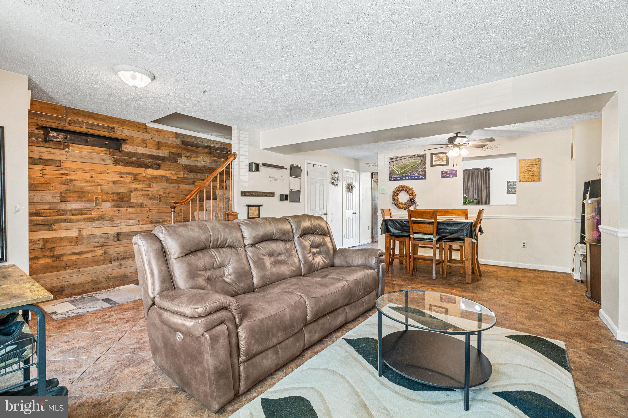 AVONDALE RUN - Residential