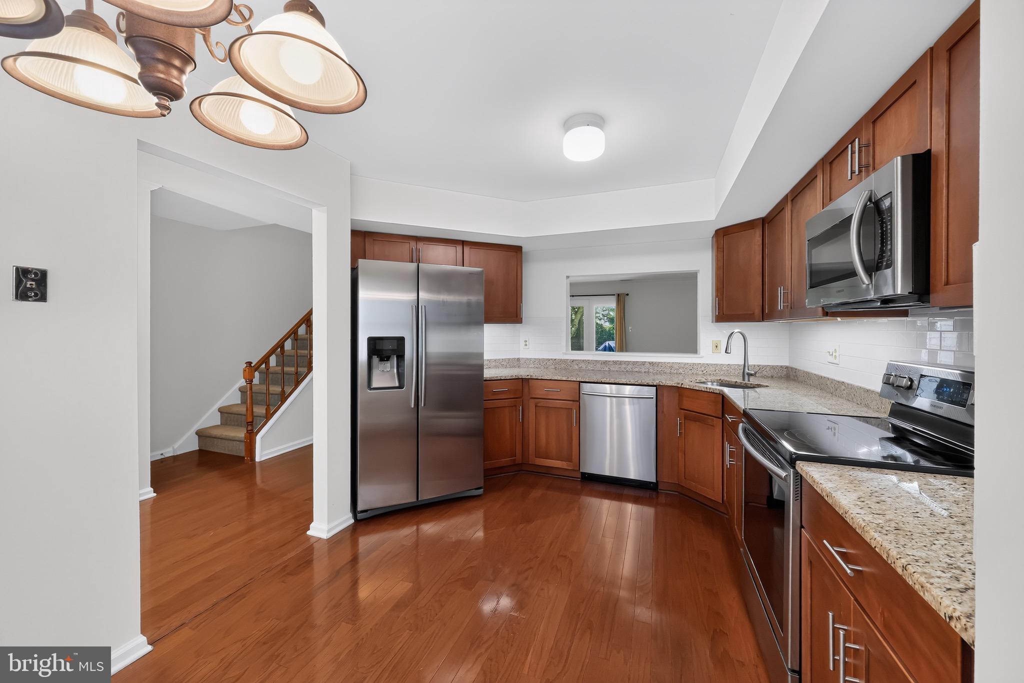 SPRINGHILL FARM - Residential