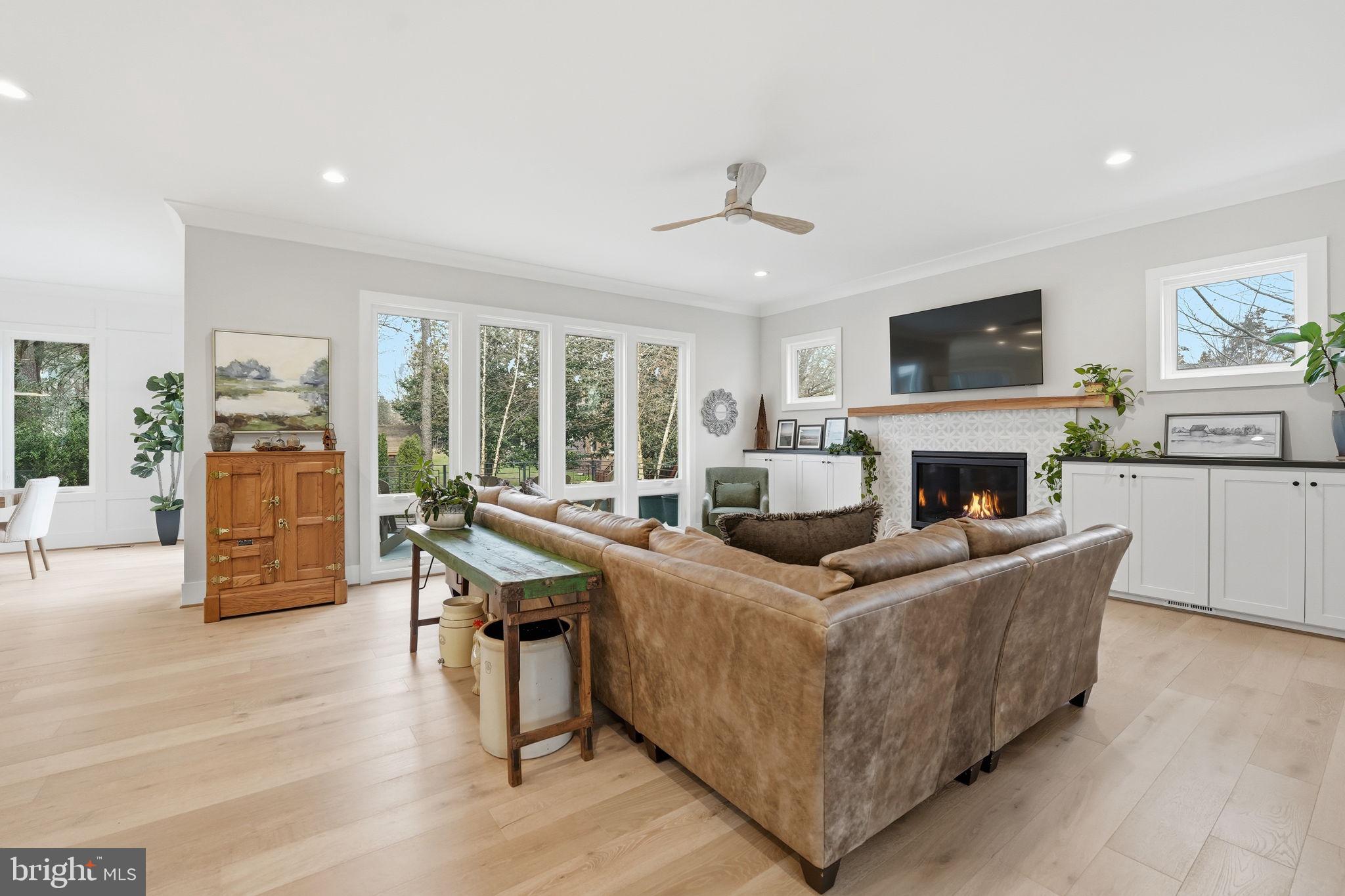 WINDOVER HEIGHTS - Residential