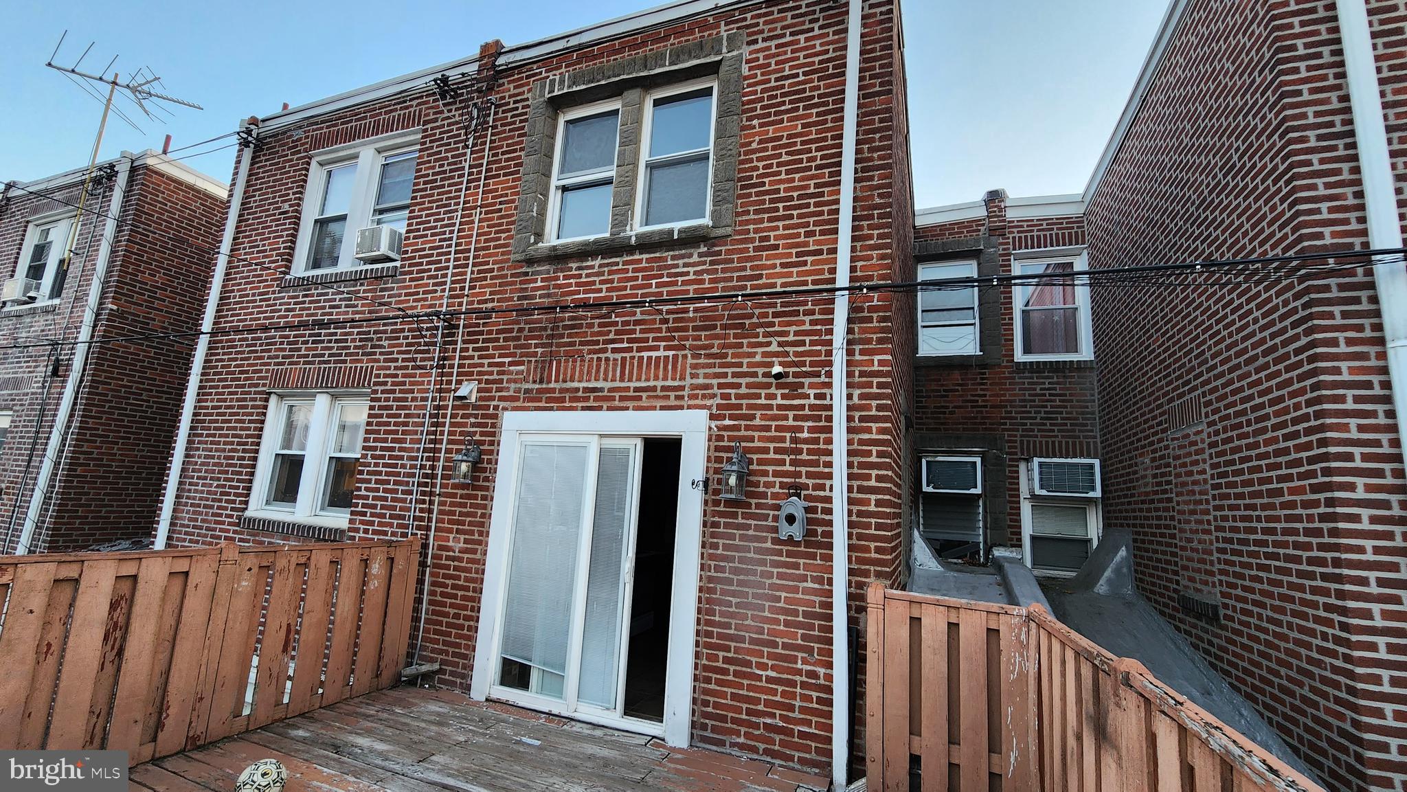 MAYFAIR - Residential