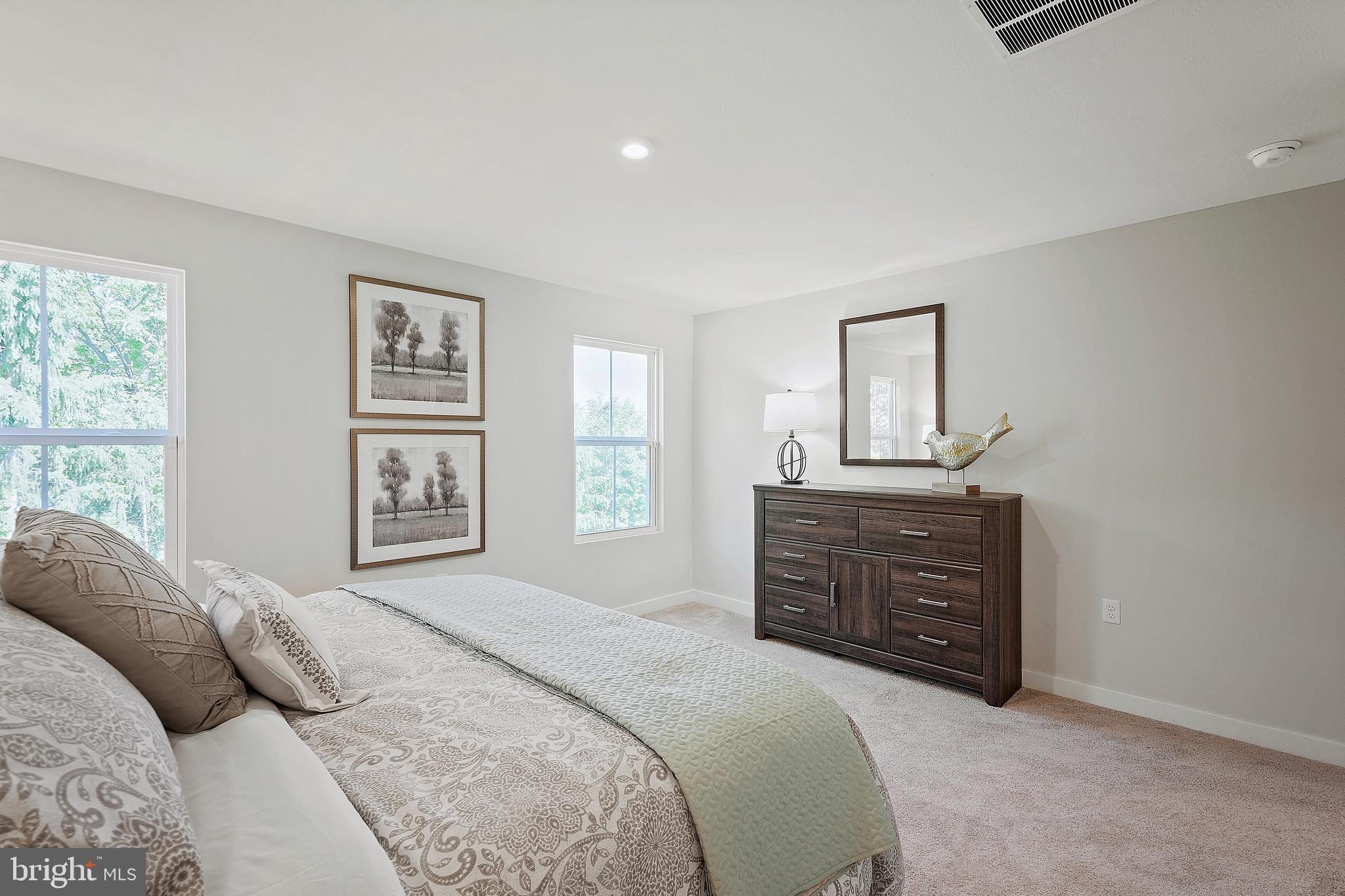 ARCADIA NORTH - Residential