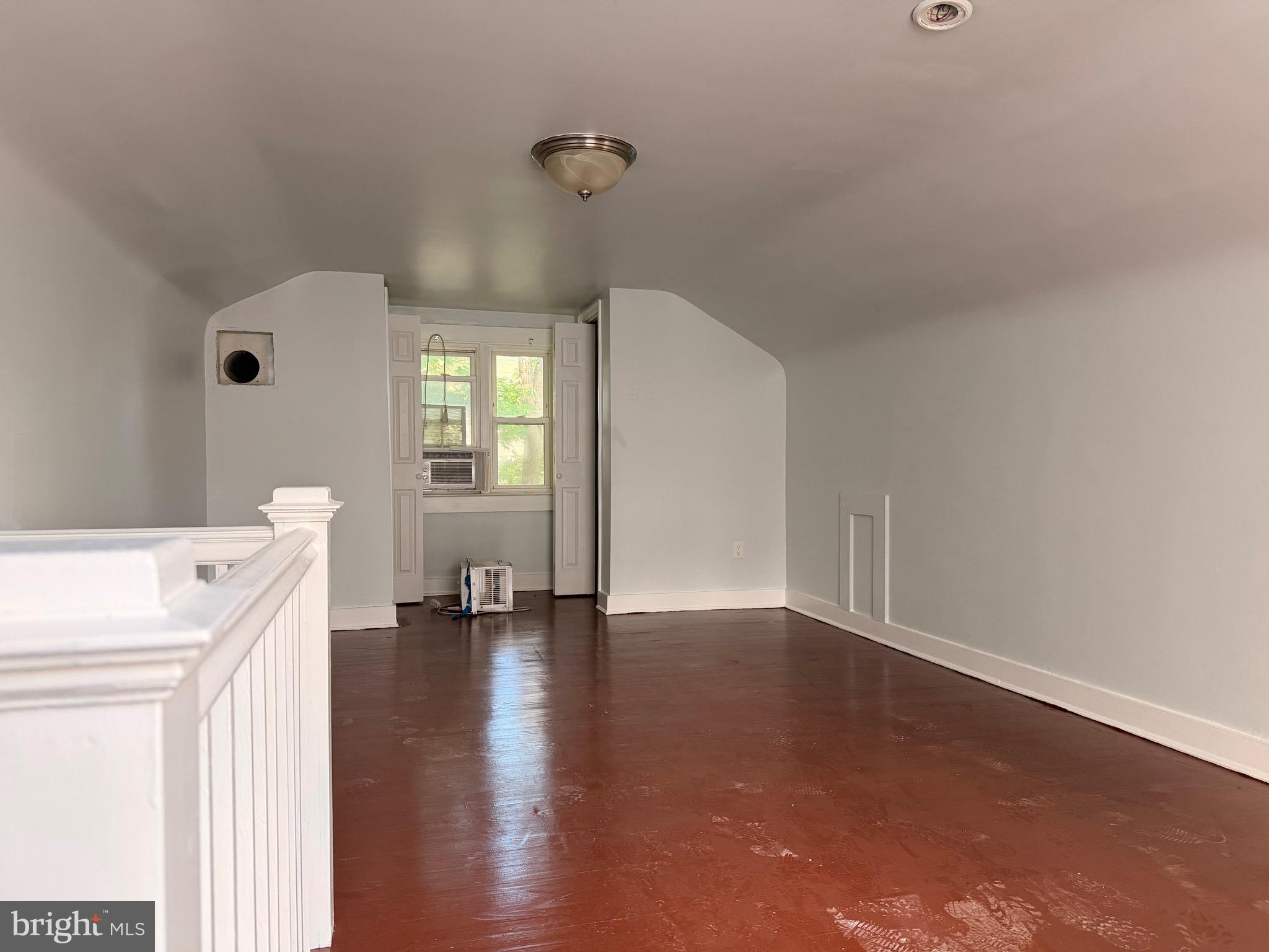 FRANKFORD - Residential