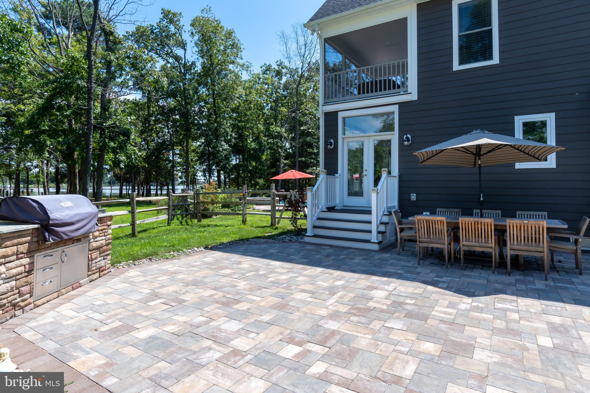 COVE CREEK CLUB - Residential