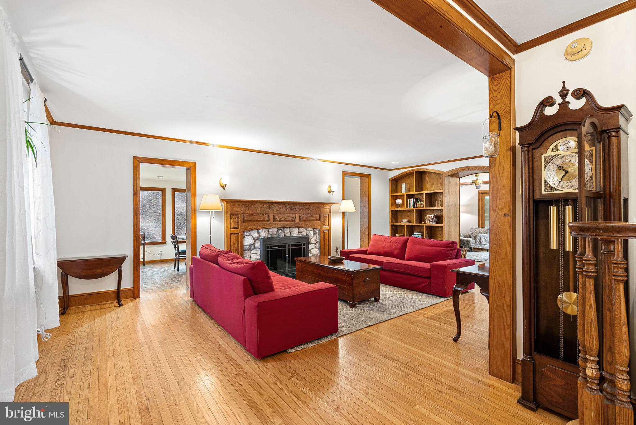 HUNTINGDON VALLEY - Residential