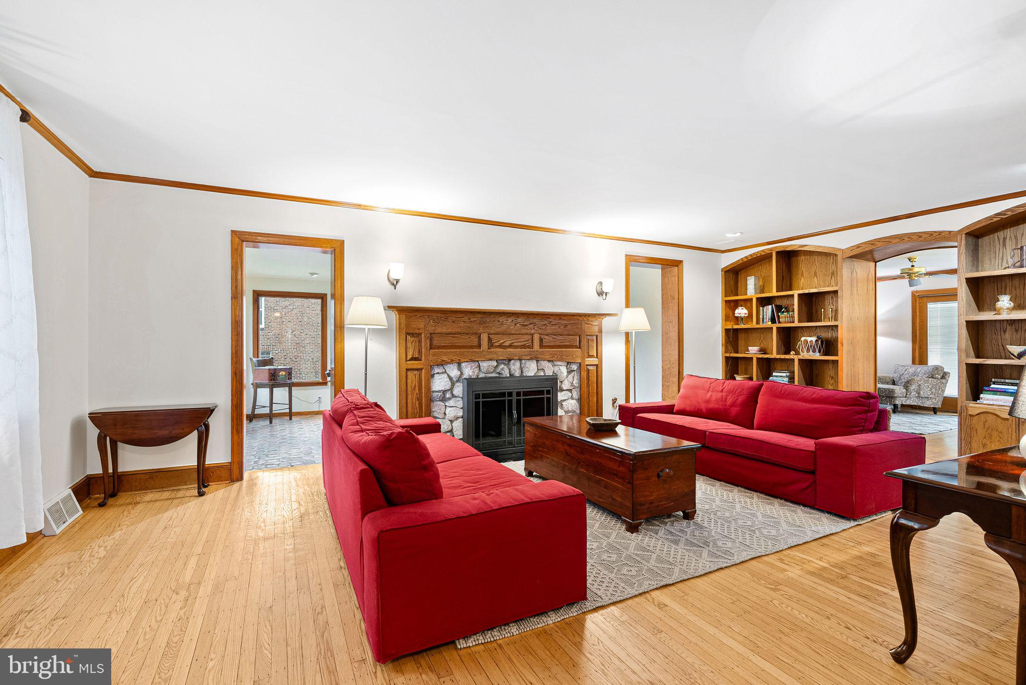 HUNTINGDON VALLEY - Residential