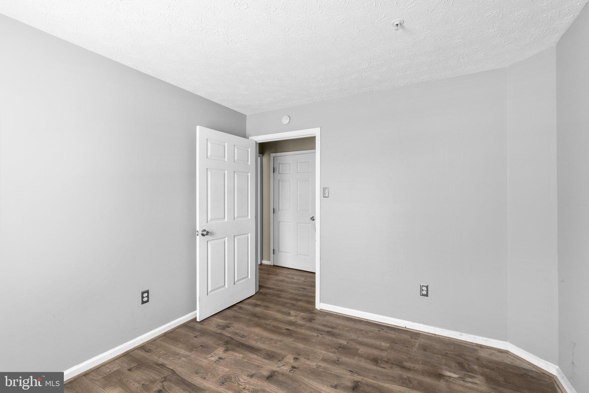 GARDEN OWINGS MILLS - Residential