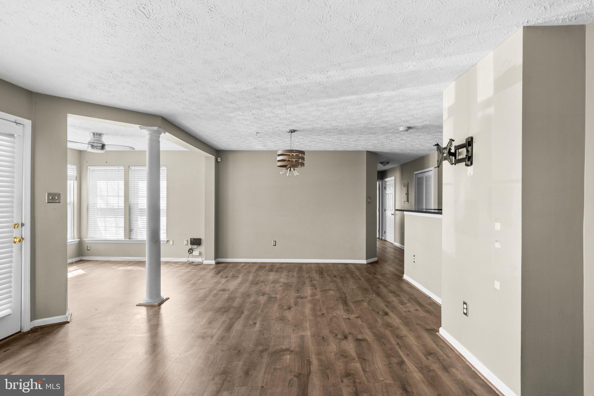 GARDEN OWINGS MILLS - Residential