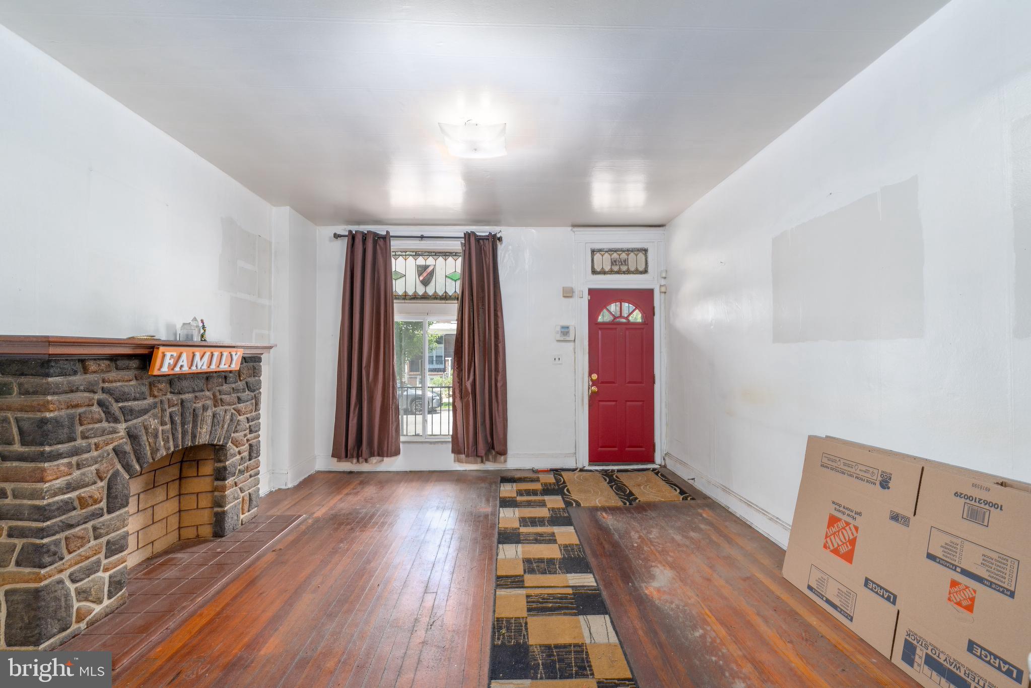 MONTEBELLO - Residential