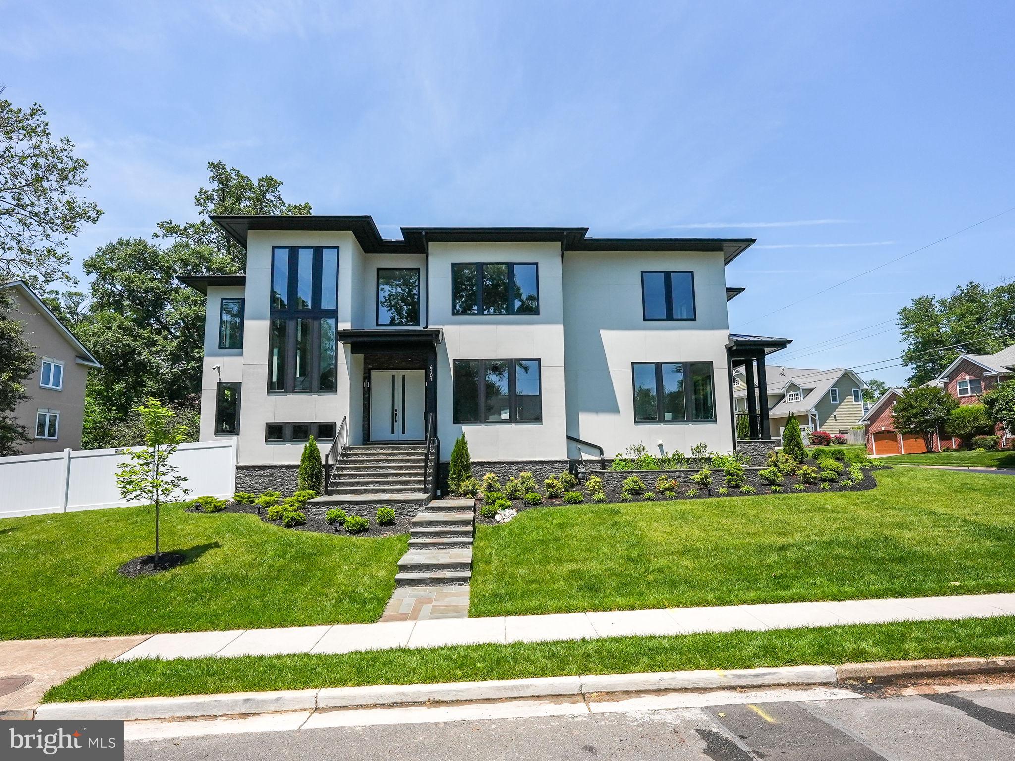 MINOR HILL - Residential