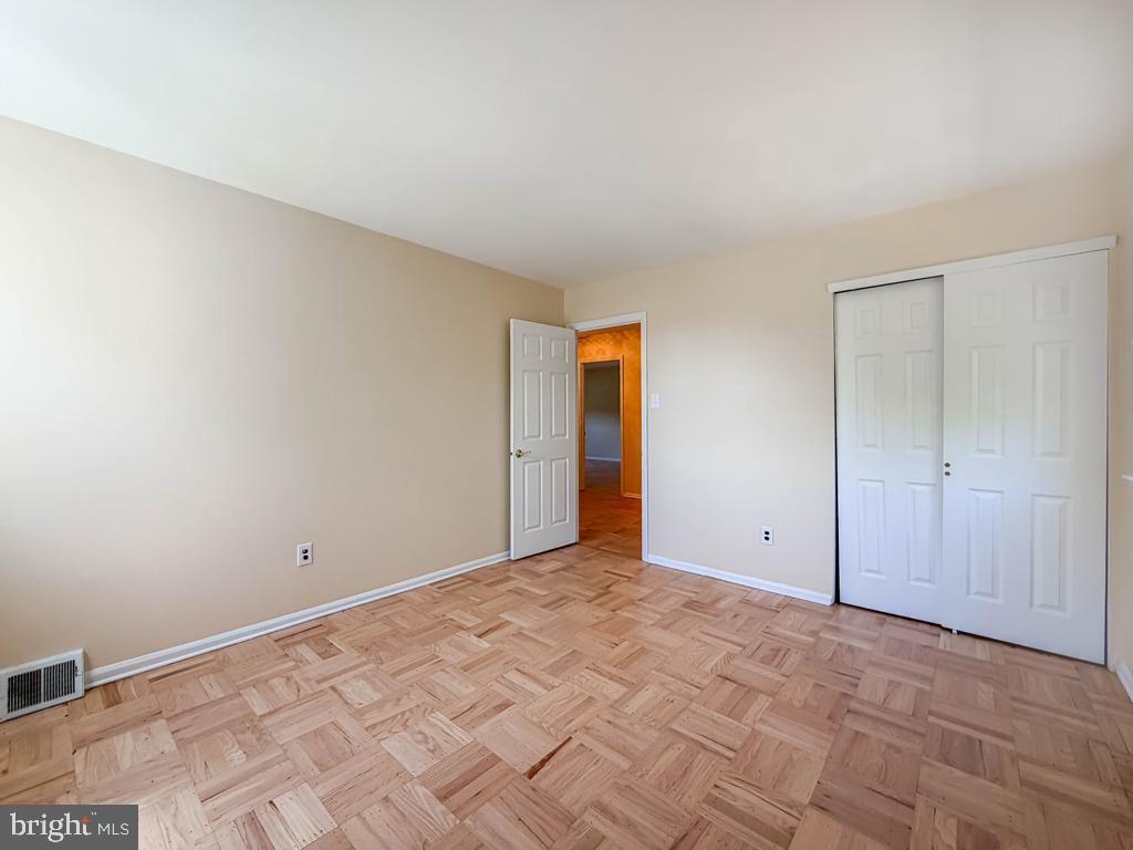 HILLWOOD TERR - Residential