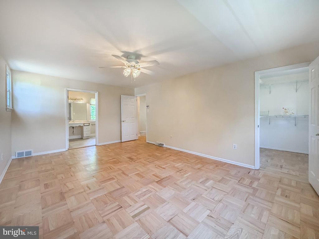 HILLWOOD TERR - Residential