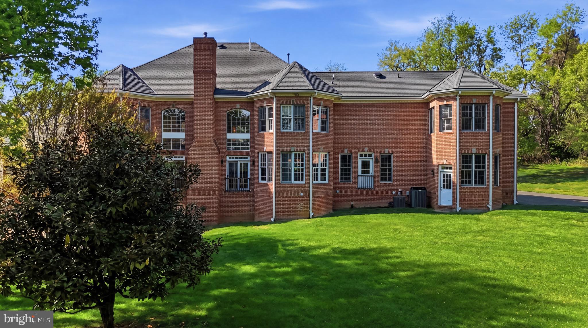 WOODMORE - Residential