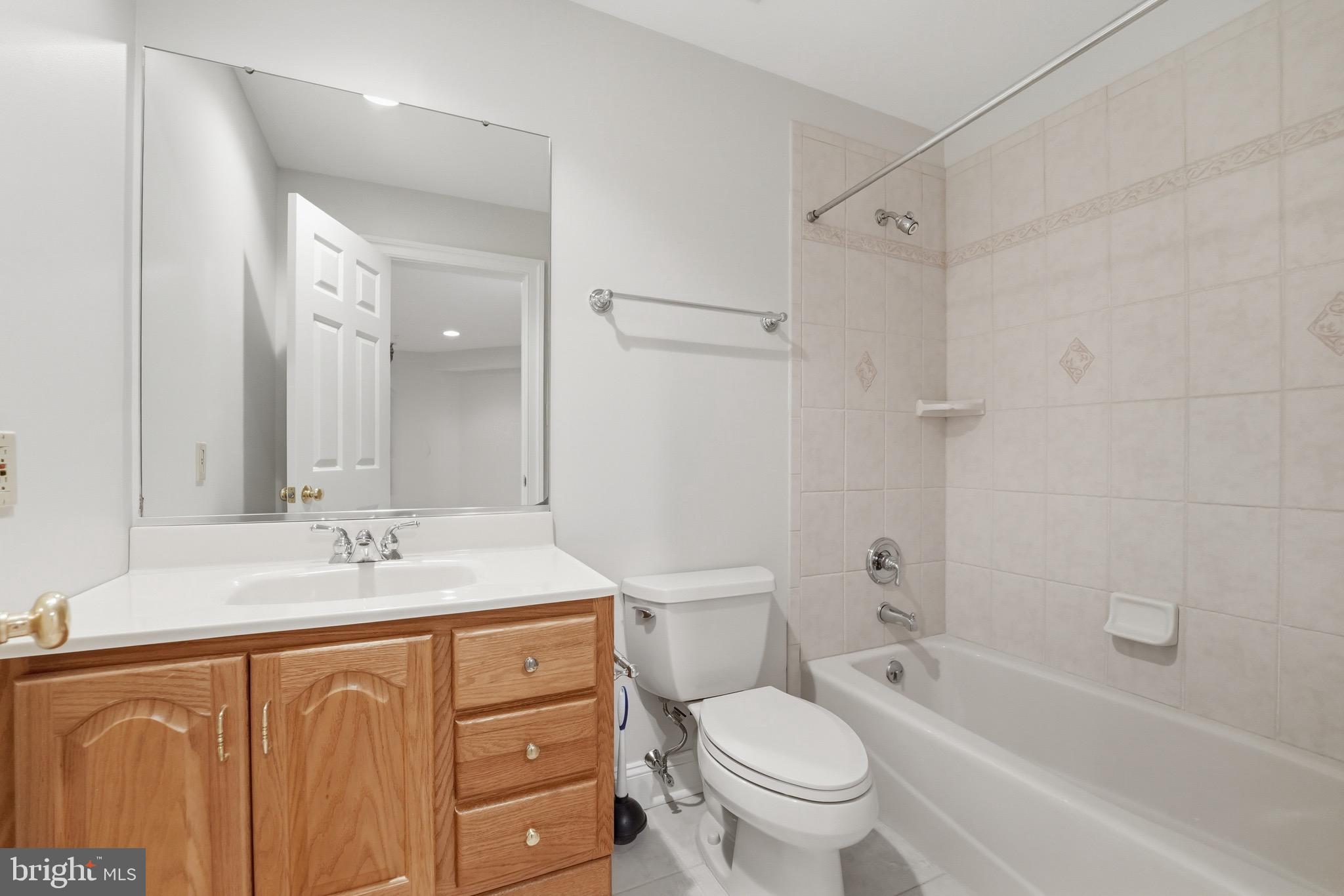 WOODMORE - Residential