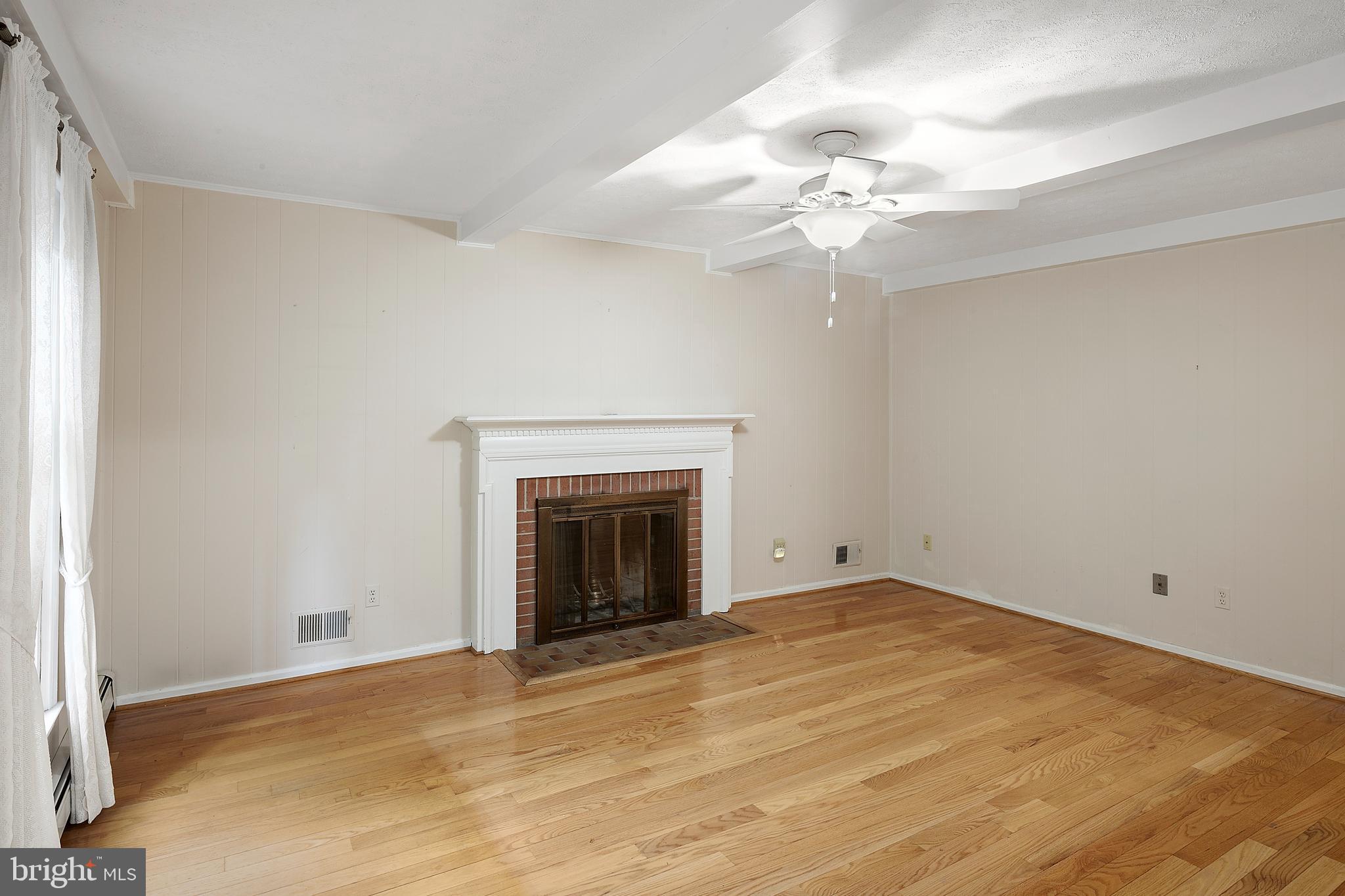 BEAVERBROOK - Residential