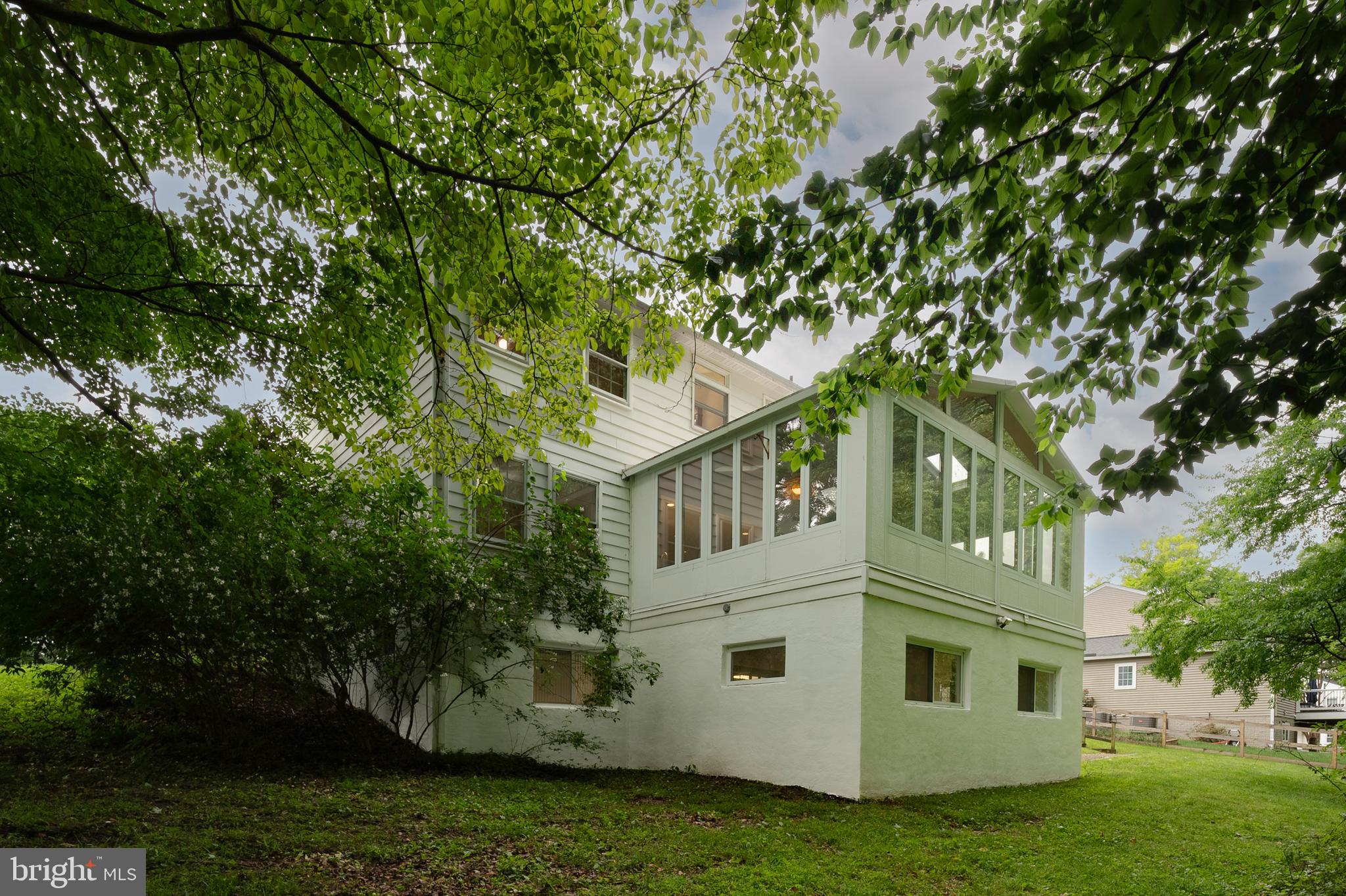 BEAVERBROOK - Residential