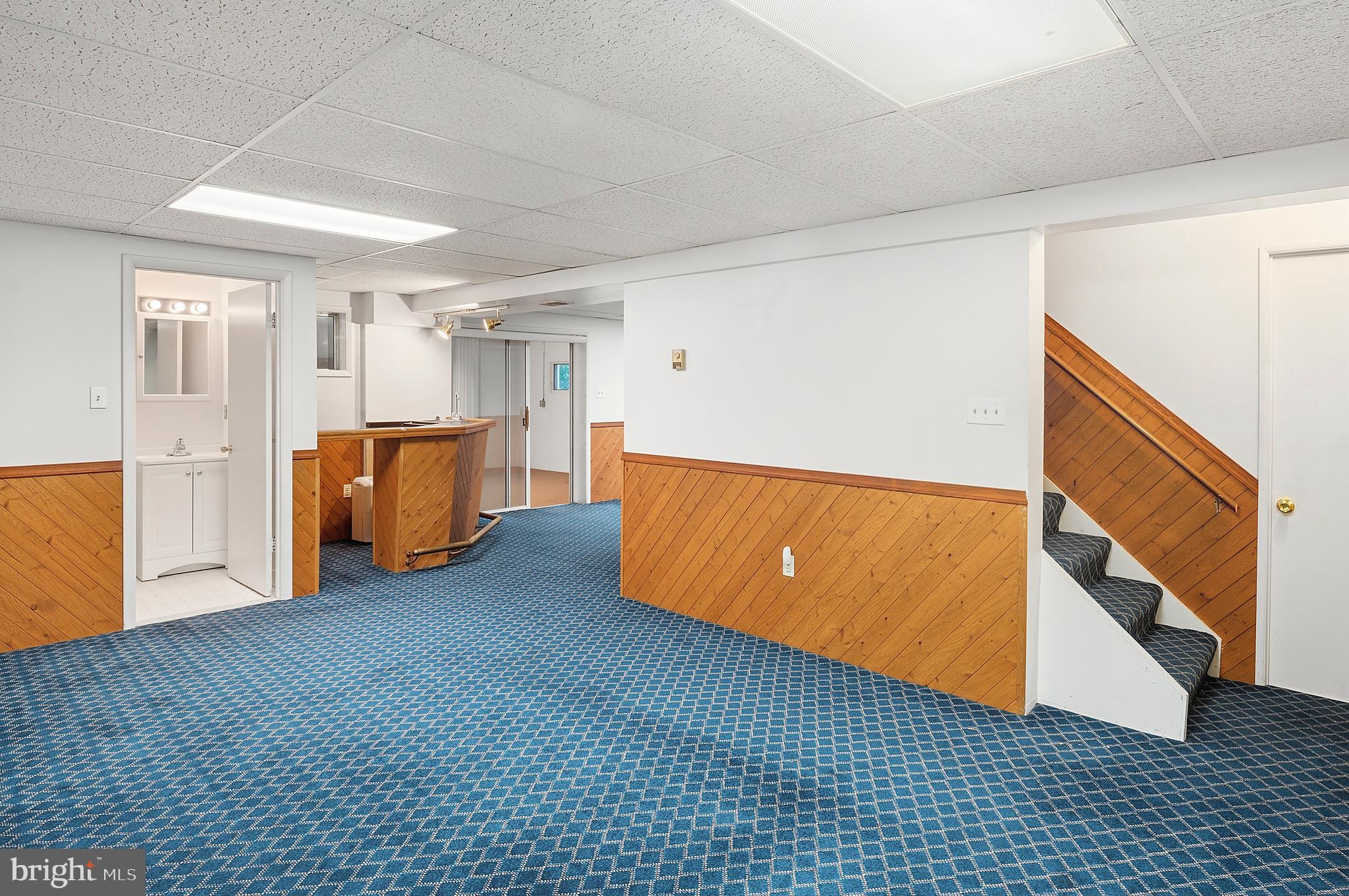 BEAVERBROOK - Residential