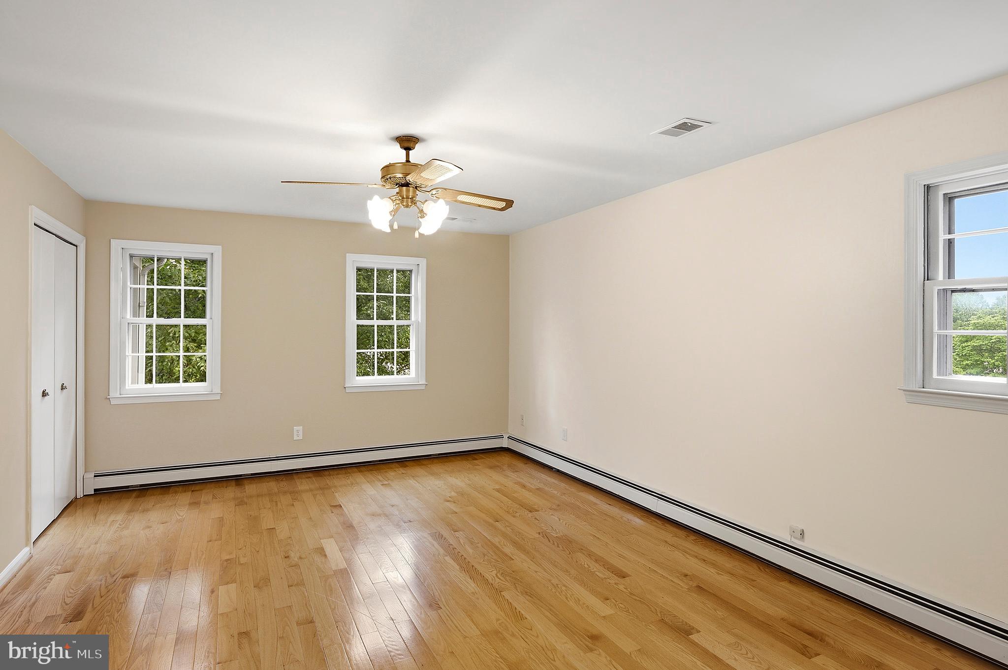 BEAVERBROOK - Residential