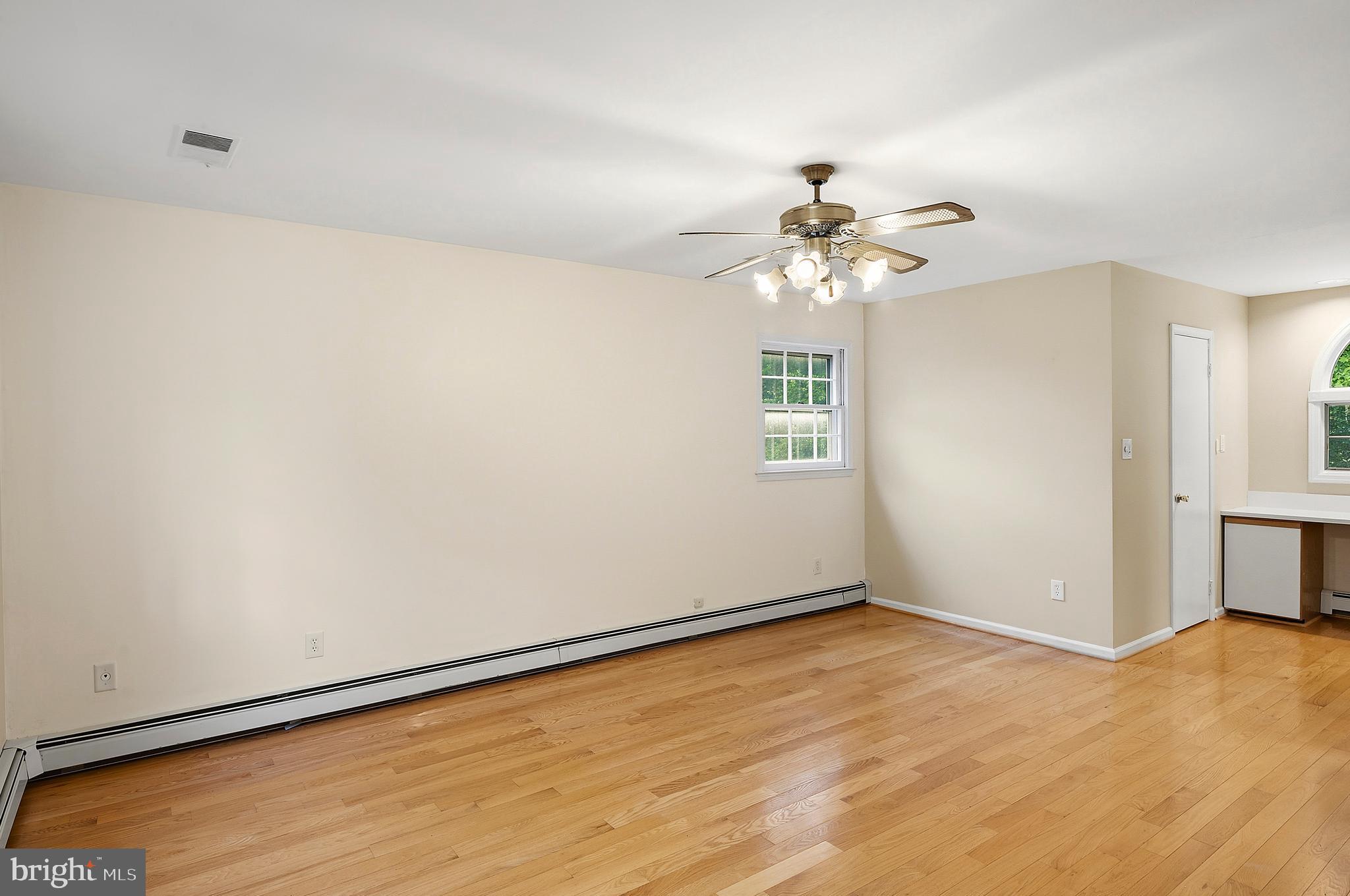 BEAVERBROOK - Residential