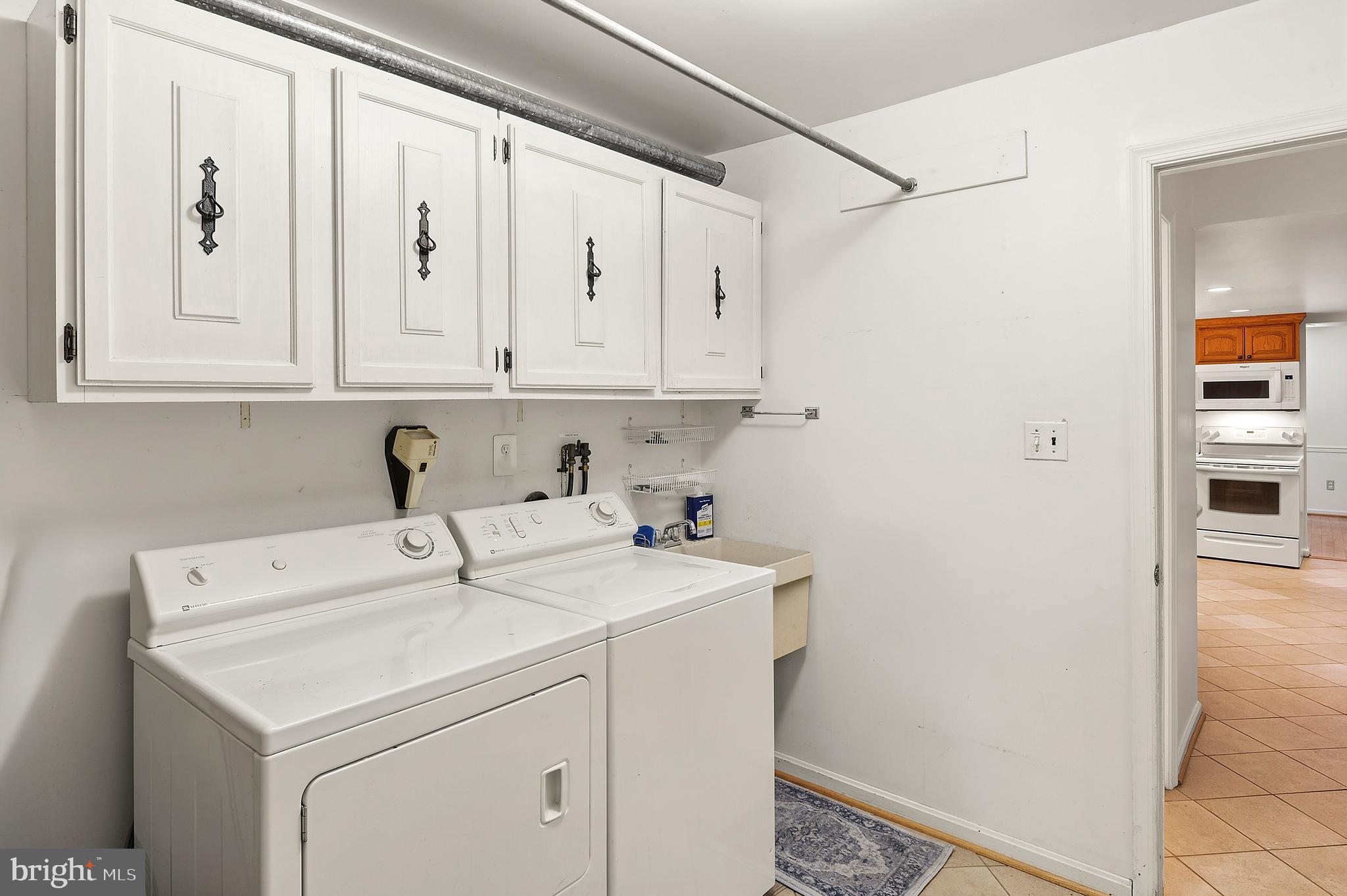 BEAVERBROOK - Residential