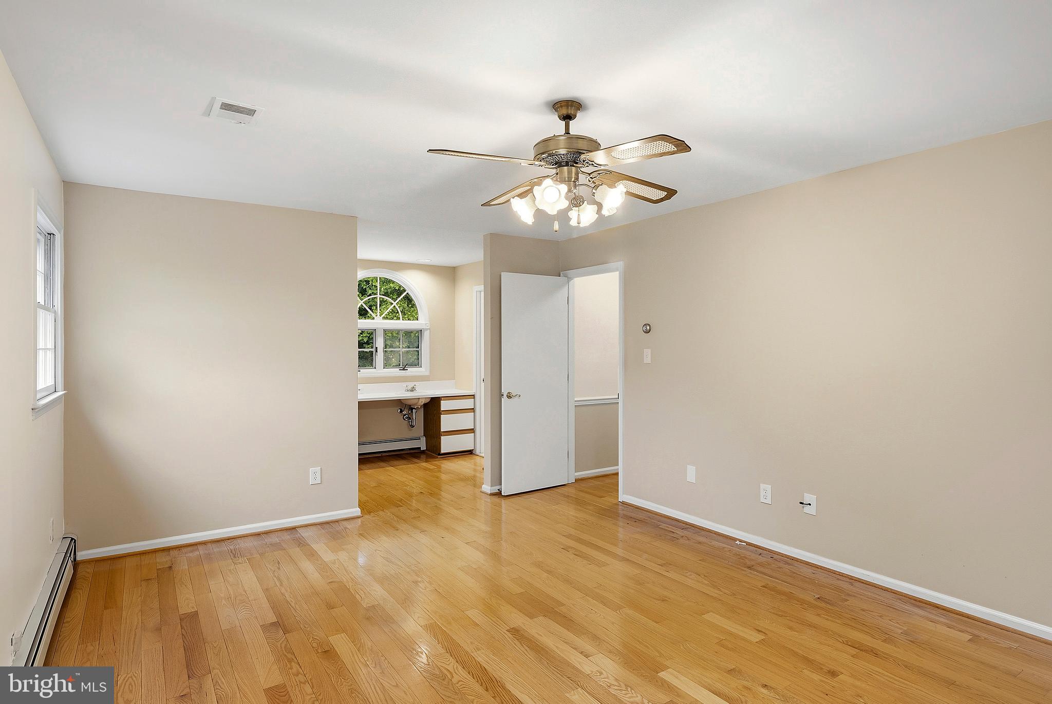 BEAVERBROOK - Residential