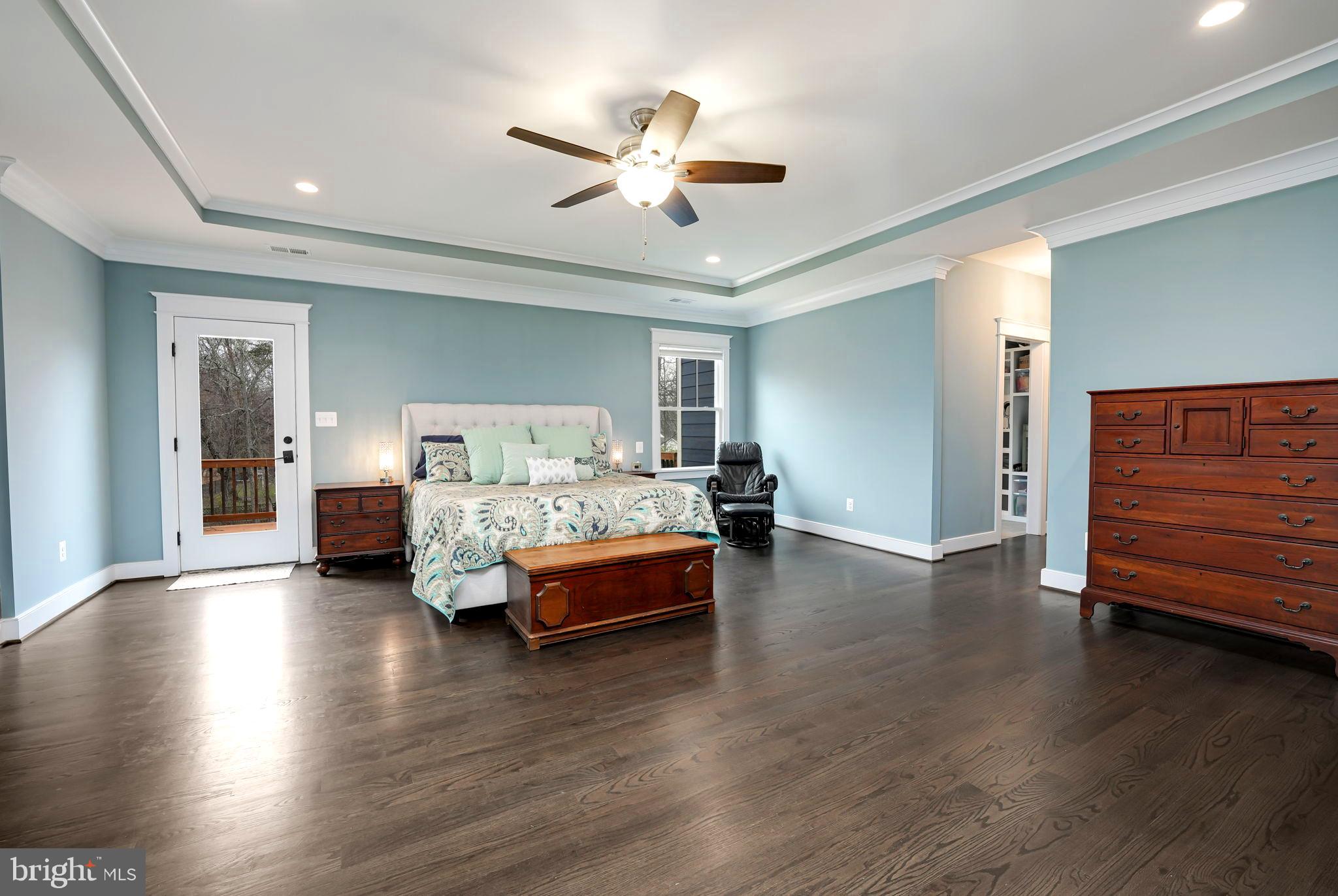 MURMURING PINES - Residential